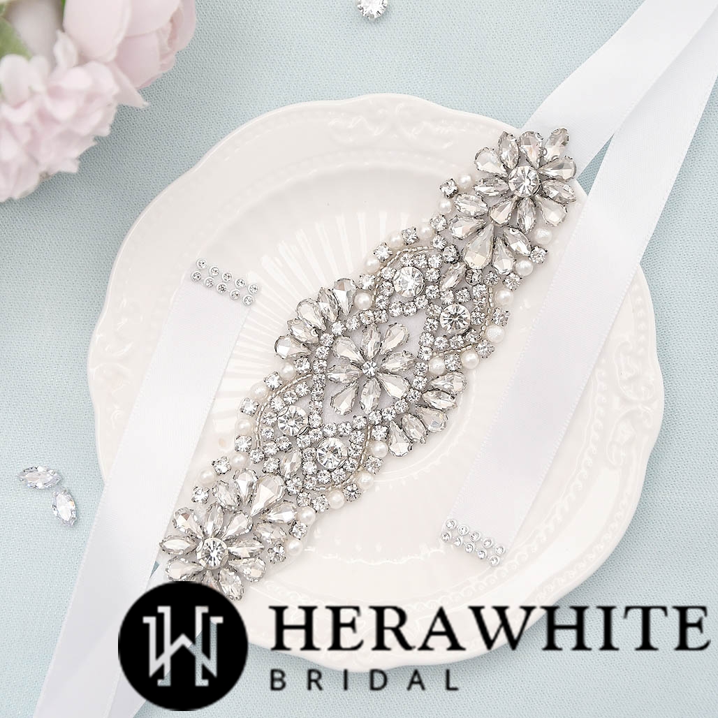 Glittering Rhinestones Pearl Bridal Sash