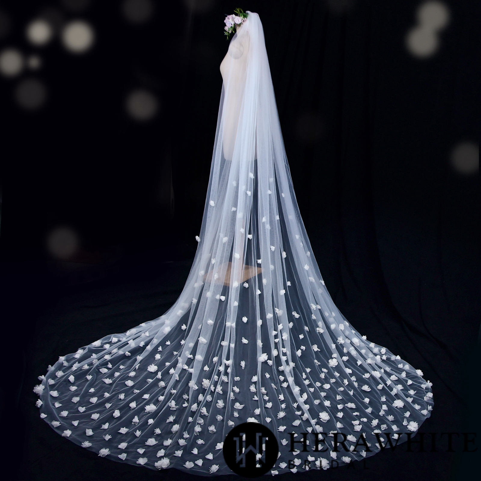 Elegant 3D Flower Cathedral Length Bridal Veil