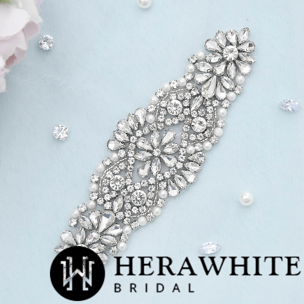 Glittering Rhinestones Pearl Bridal Sash