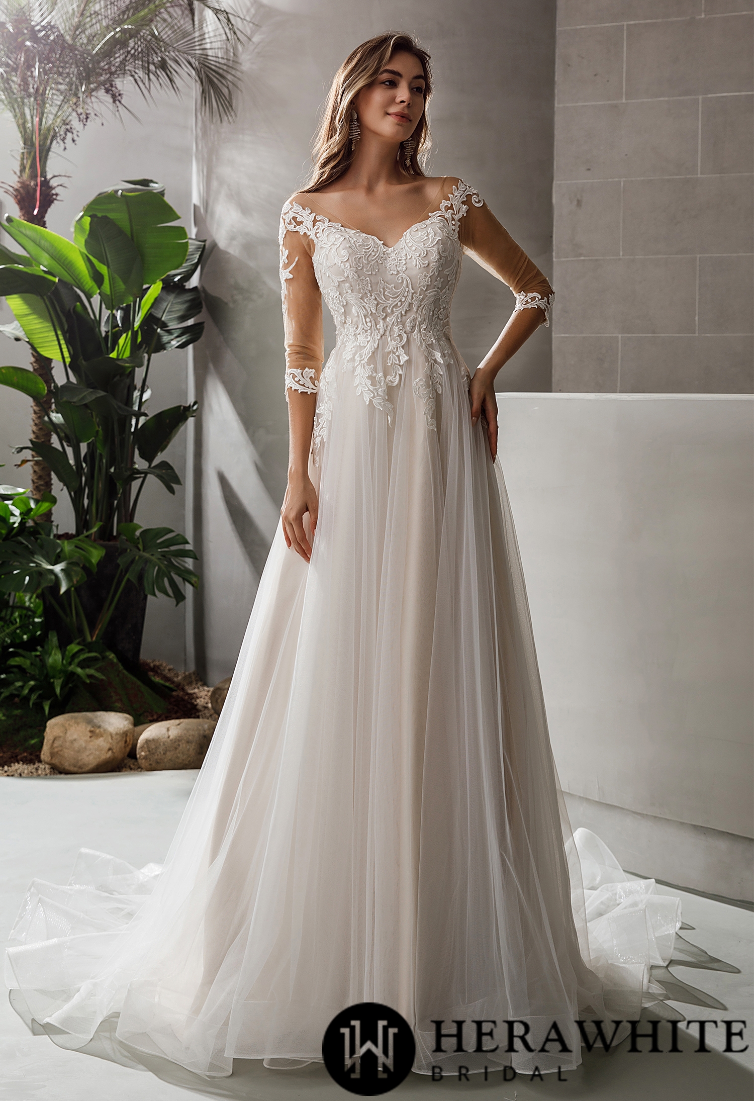 Gorgeous Lace A-line 3/4 sleeves Wedding Dress