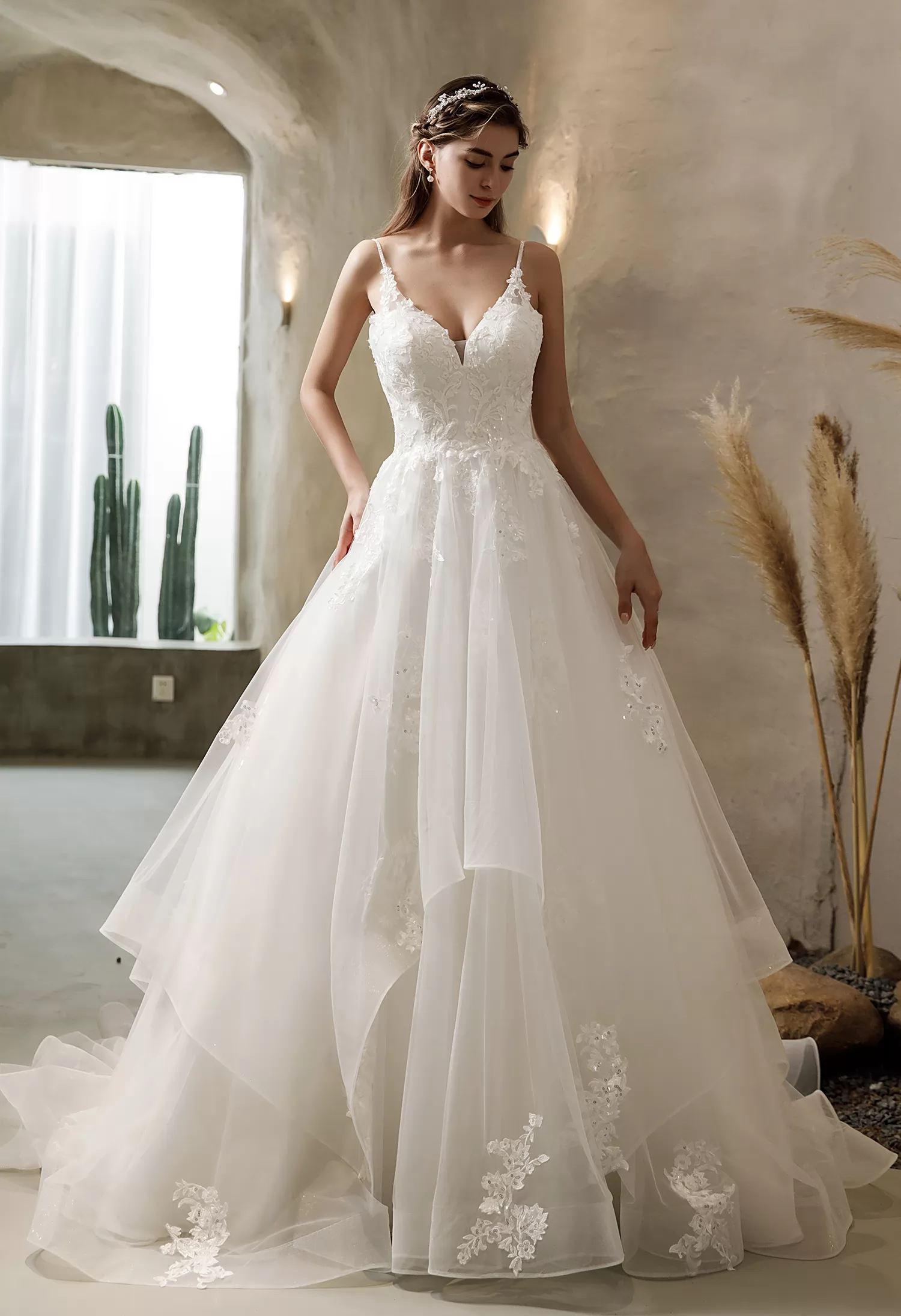 Ethereal Floral Lace Wedding Dress with Tiered Tulle Skirt