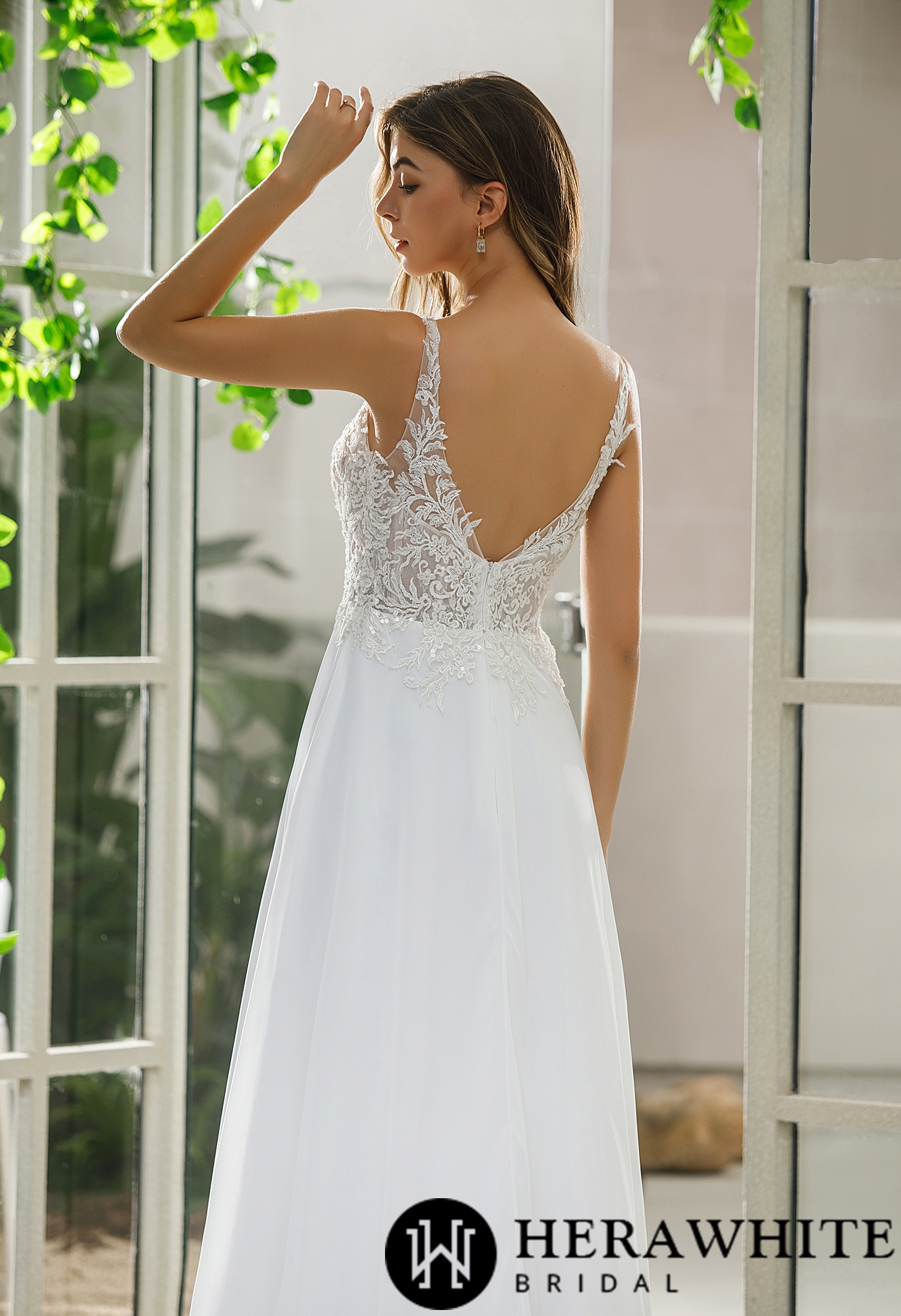 Simple Lace A-line Chiffon Wedding Dress