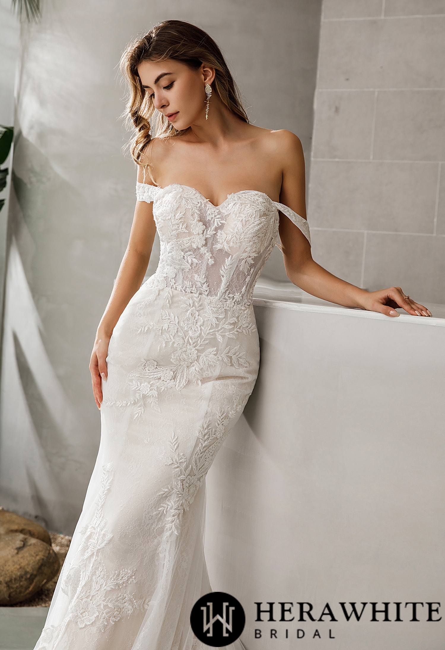 Romantic Sweetheart Neckline Illusion Bodice Wedding Dress