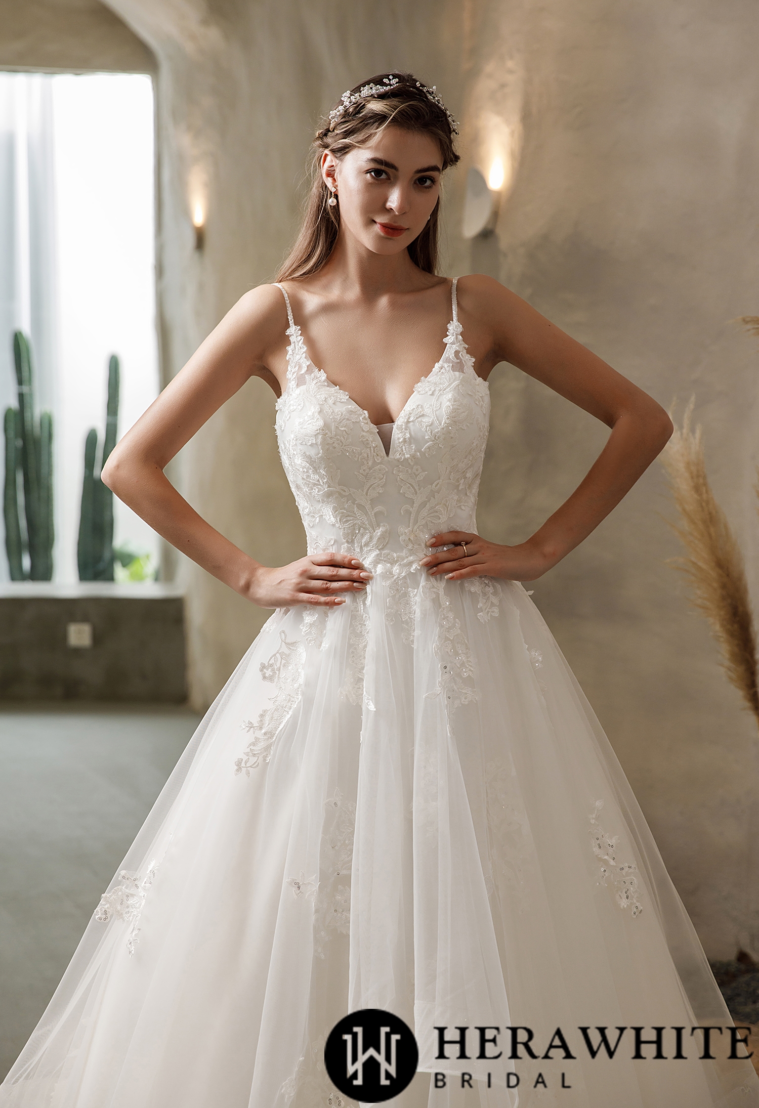 Ethereal Floral Lace Tiered Tulle Wedding Dress