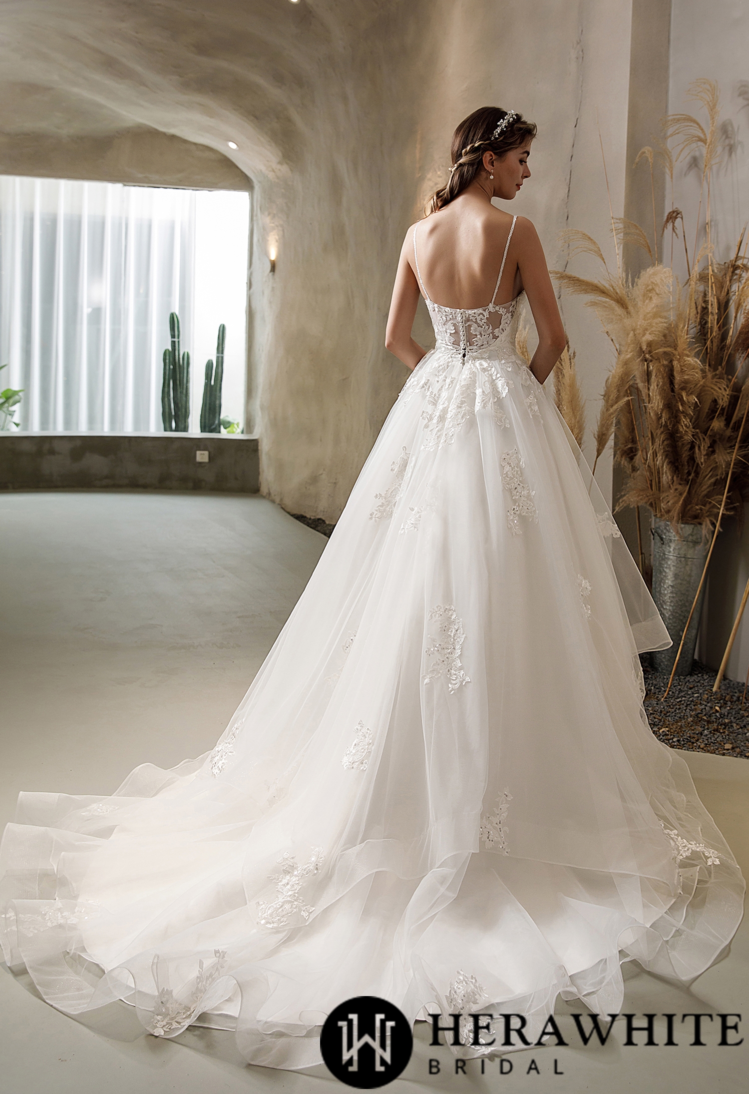Ethereal Floral Lace Tiered Tulle Wedding Dress