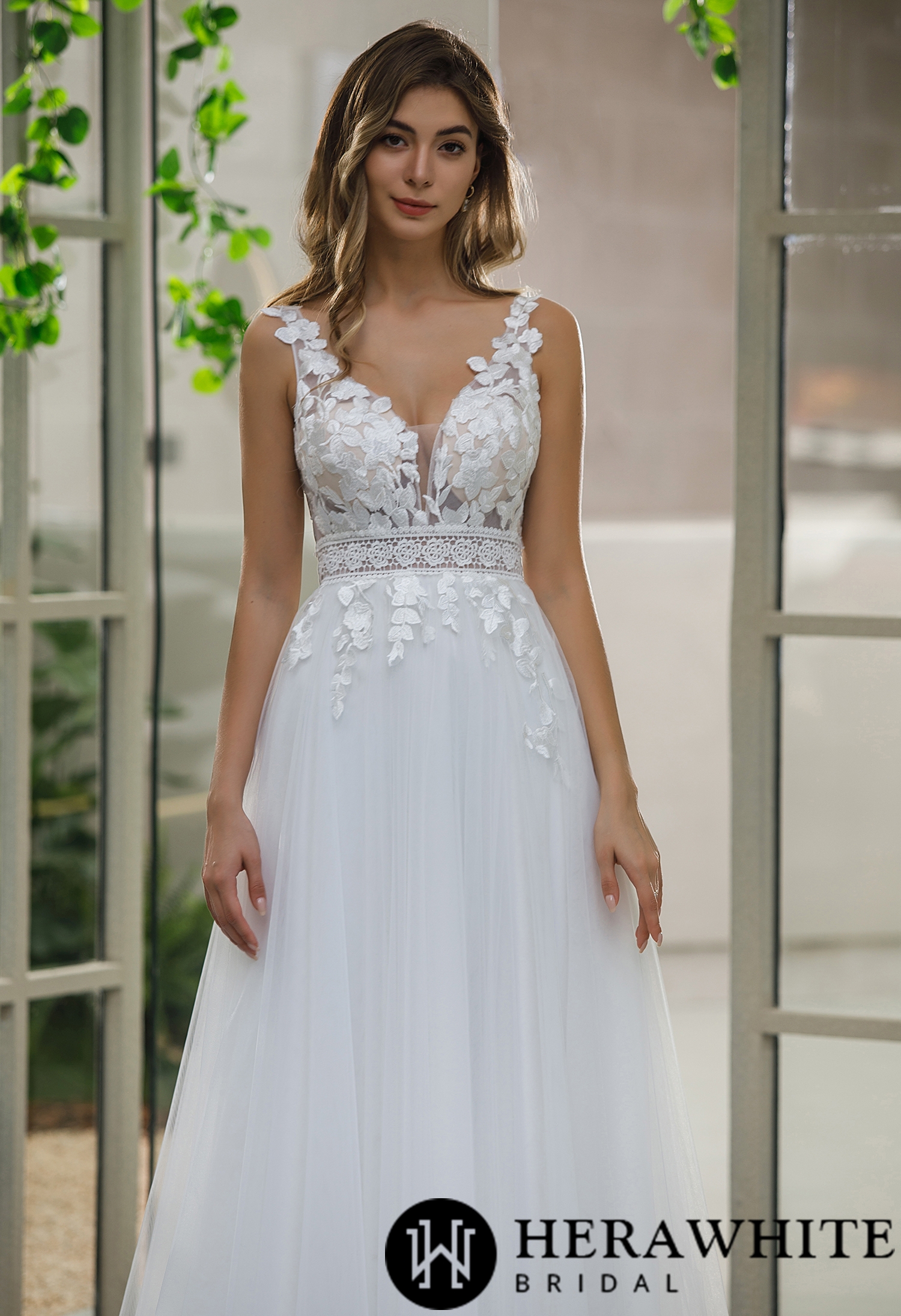 Inspired Lace A-line Slit Tulle Wedding Dress