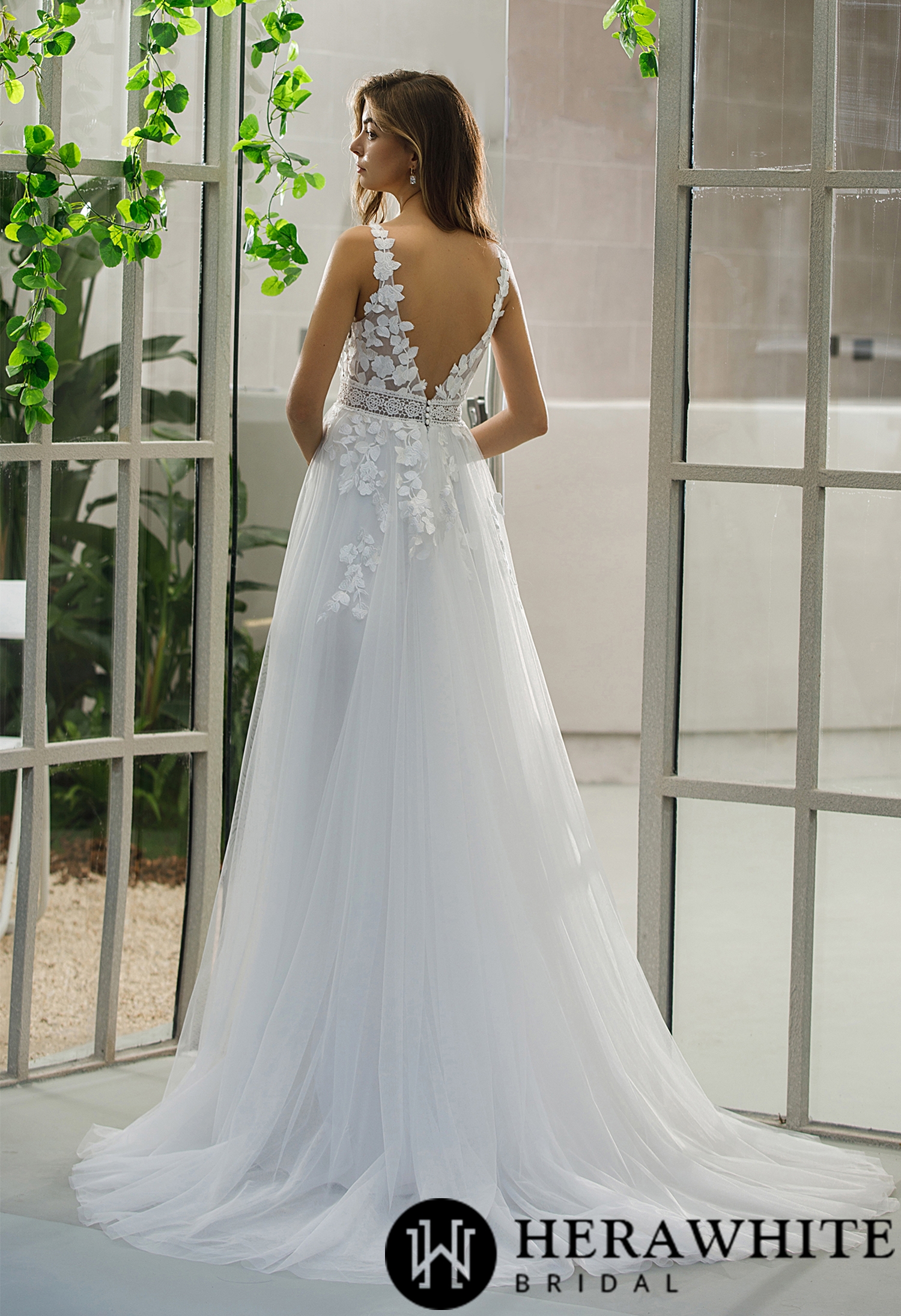 Inspired Lace A-line Slit Tulle Wedding Dress