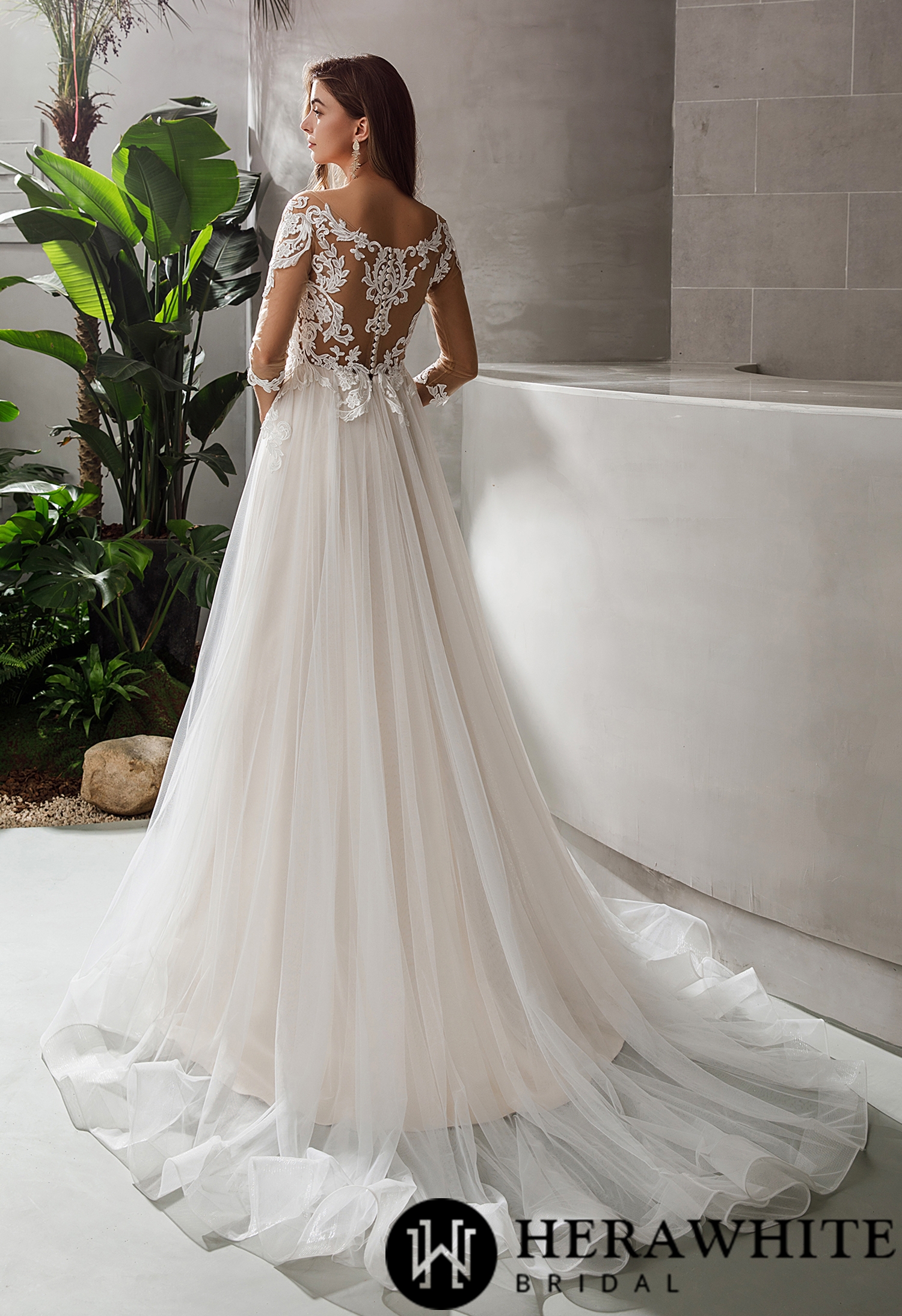 Gorgeous Lace A-line 3/4 sleeves Wedding Dress