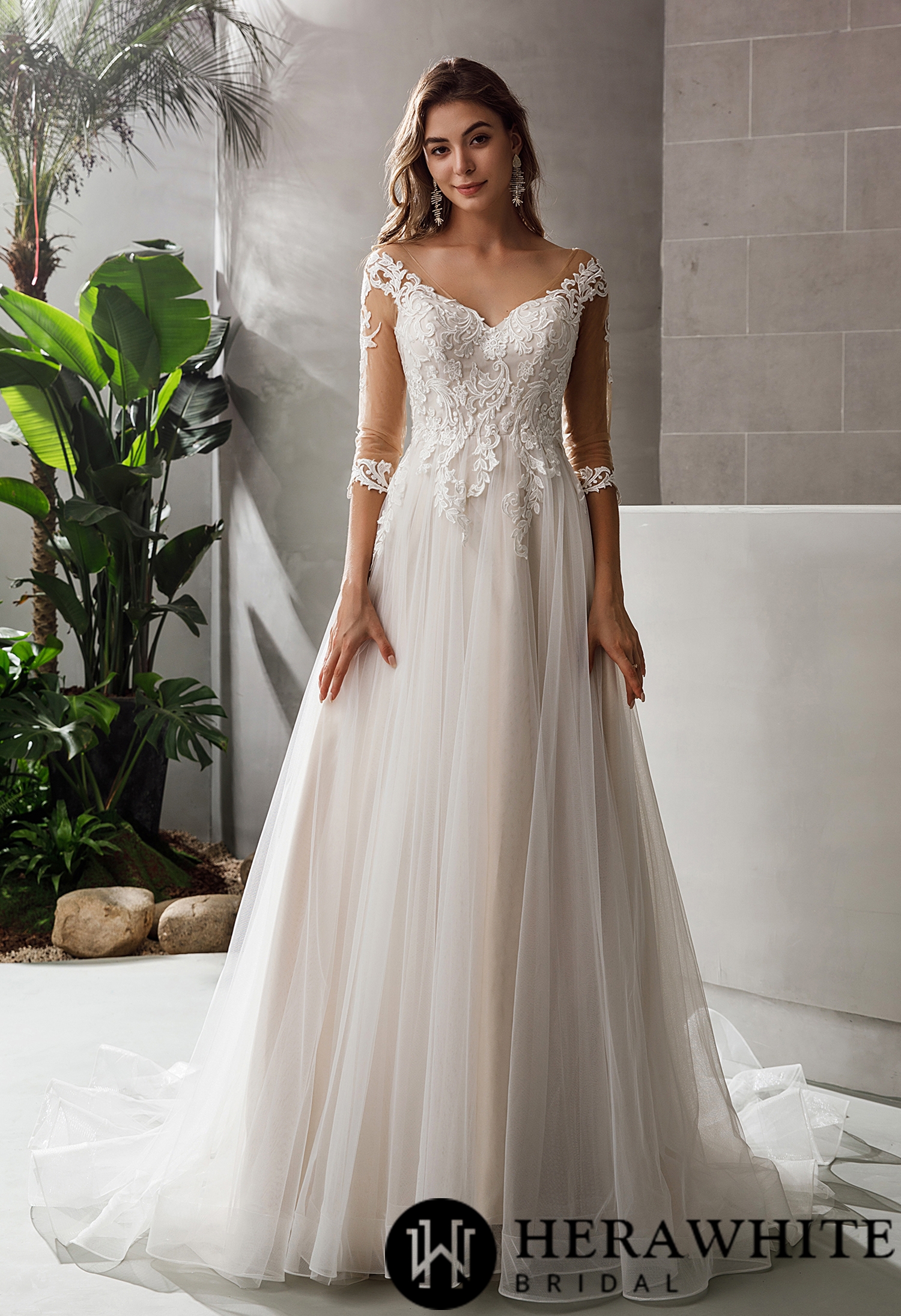 Gorgeous Lace A-line 3/4 sleeves Wedding Dress