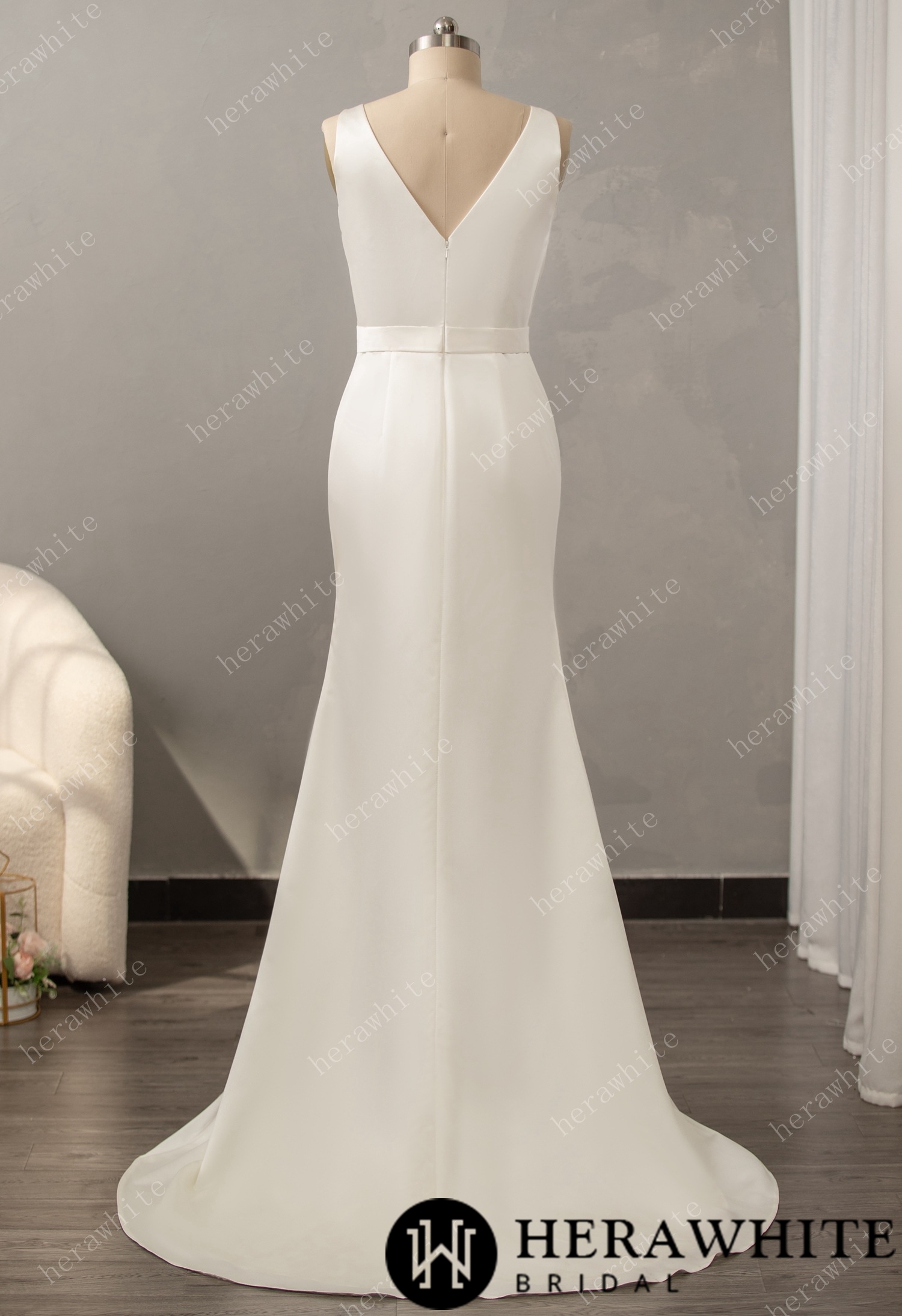 Modern V-neck Fit-and-Flare Wedding Dress