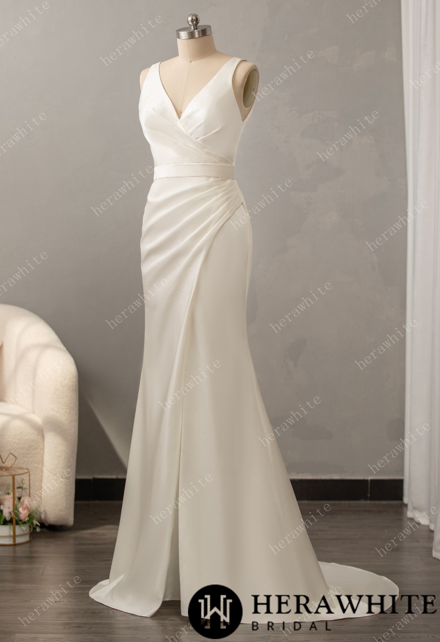 Modern V-neck Fit-and-Flare Wedding Dress