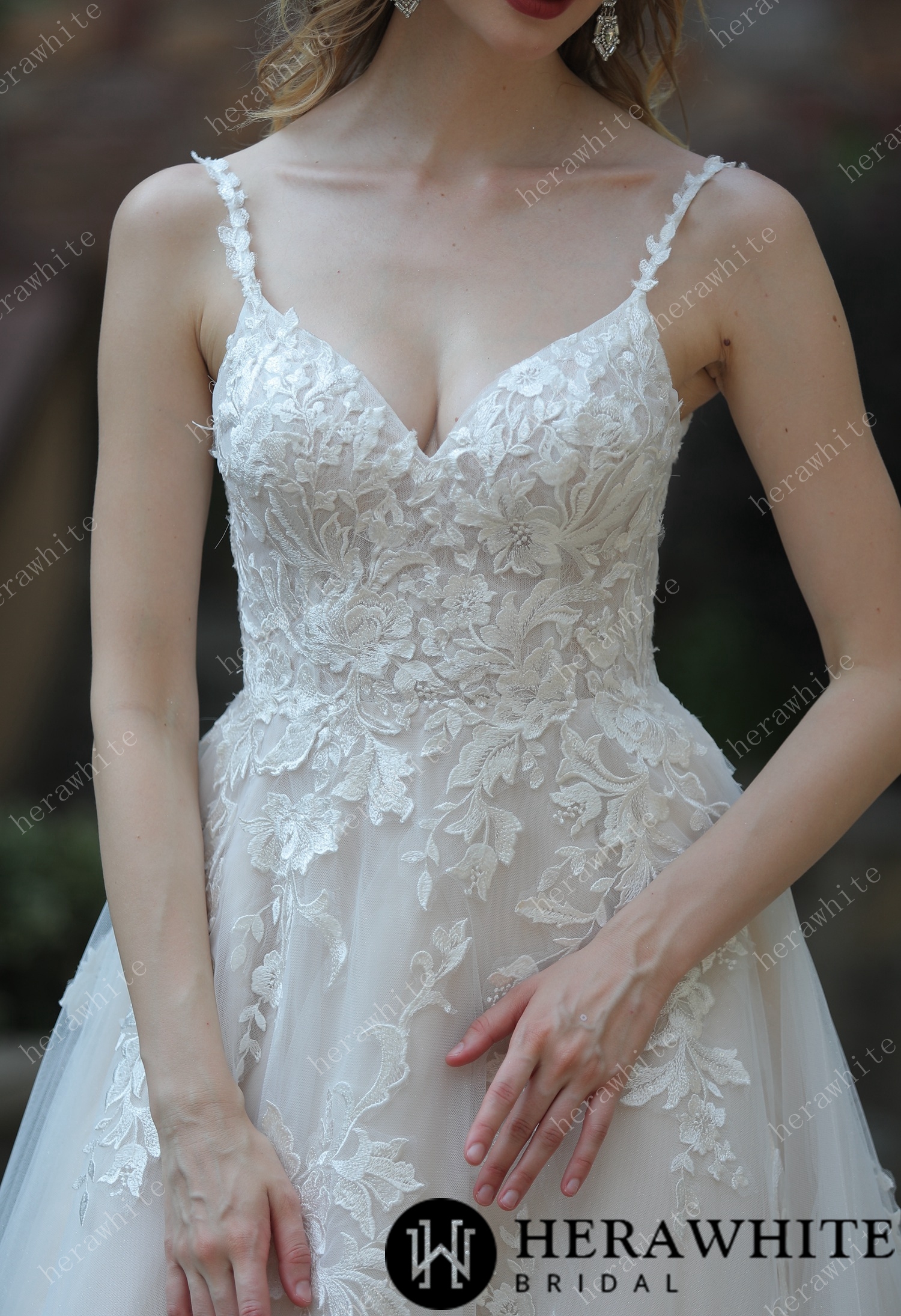 Ethereal A-Line Frosted  Flower Lace Wedding Dress