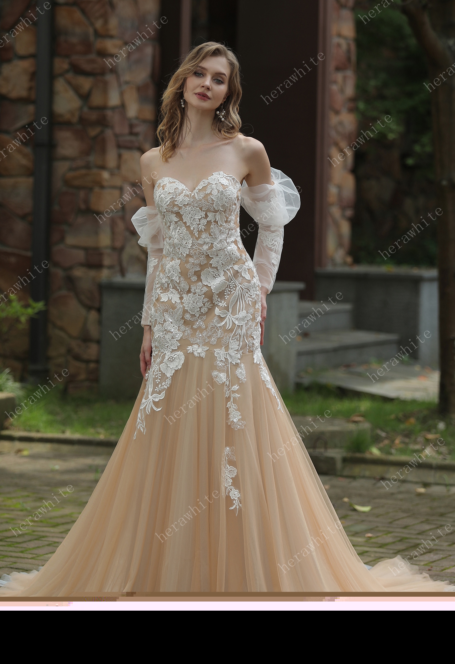 Glamour Sweetheart Neckline Detachable Sleeves Wedding Dress