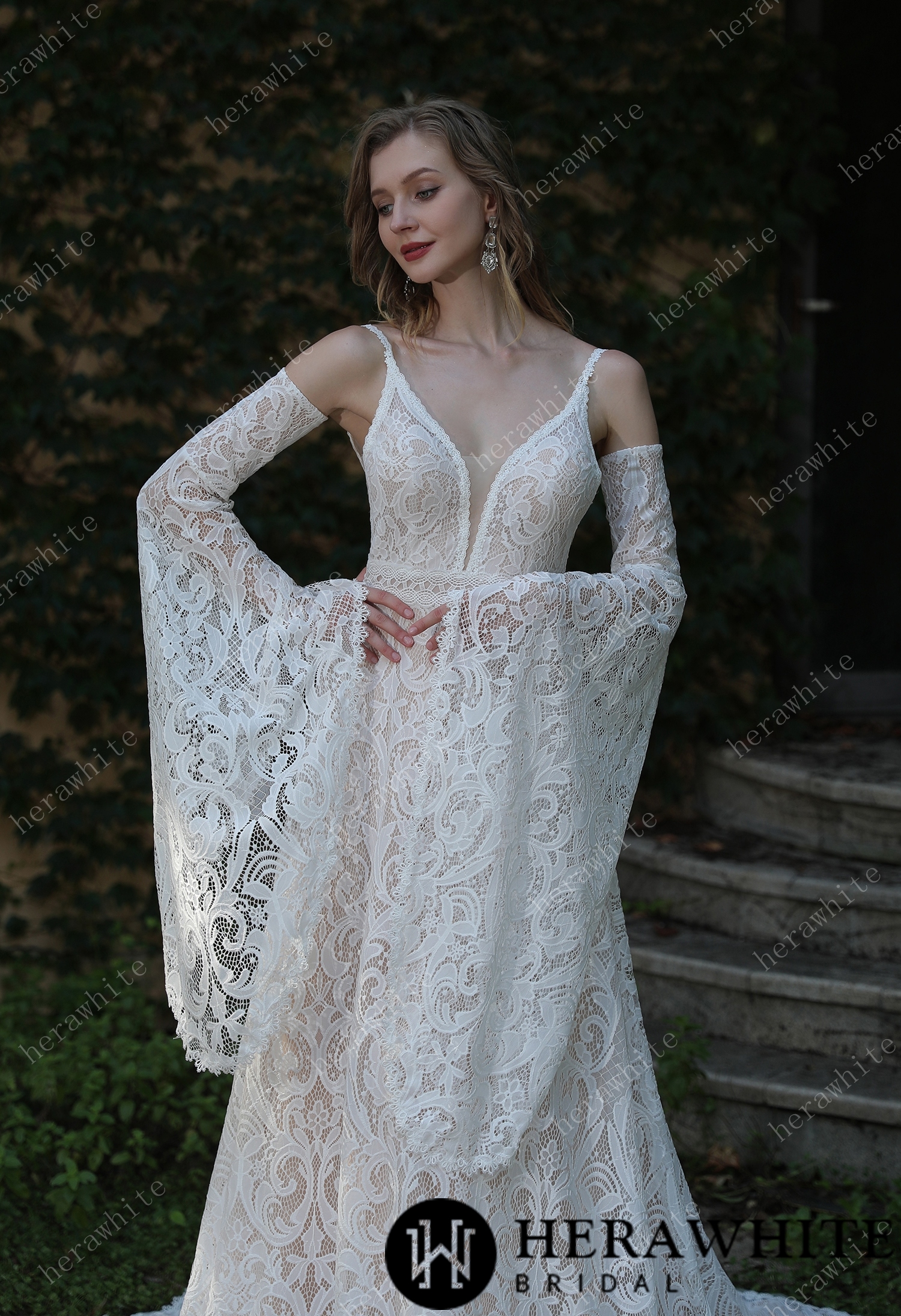 Summer Boho Lace Spaghetti Straps Wedding Dress