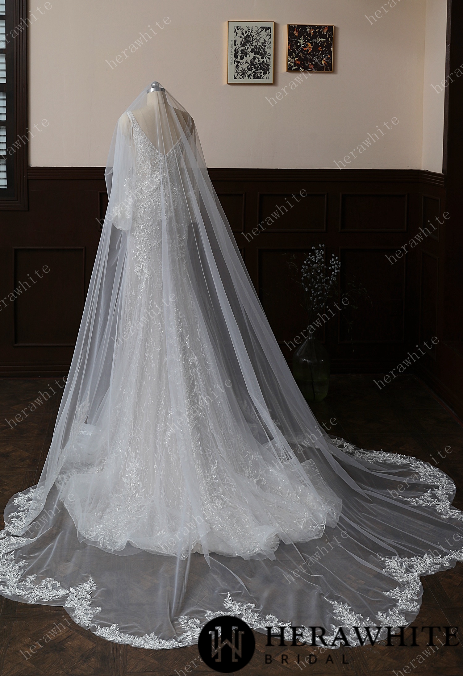 Garden-Inspired Lace-Edged Cathedral-Length Bridal Veil