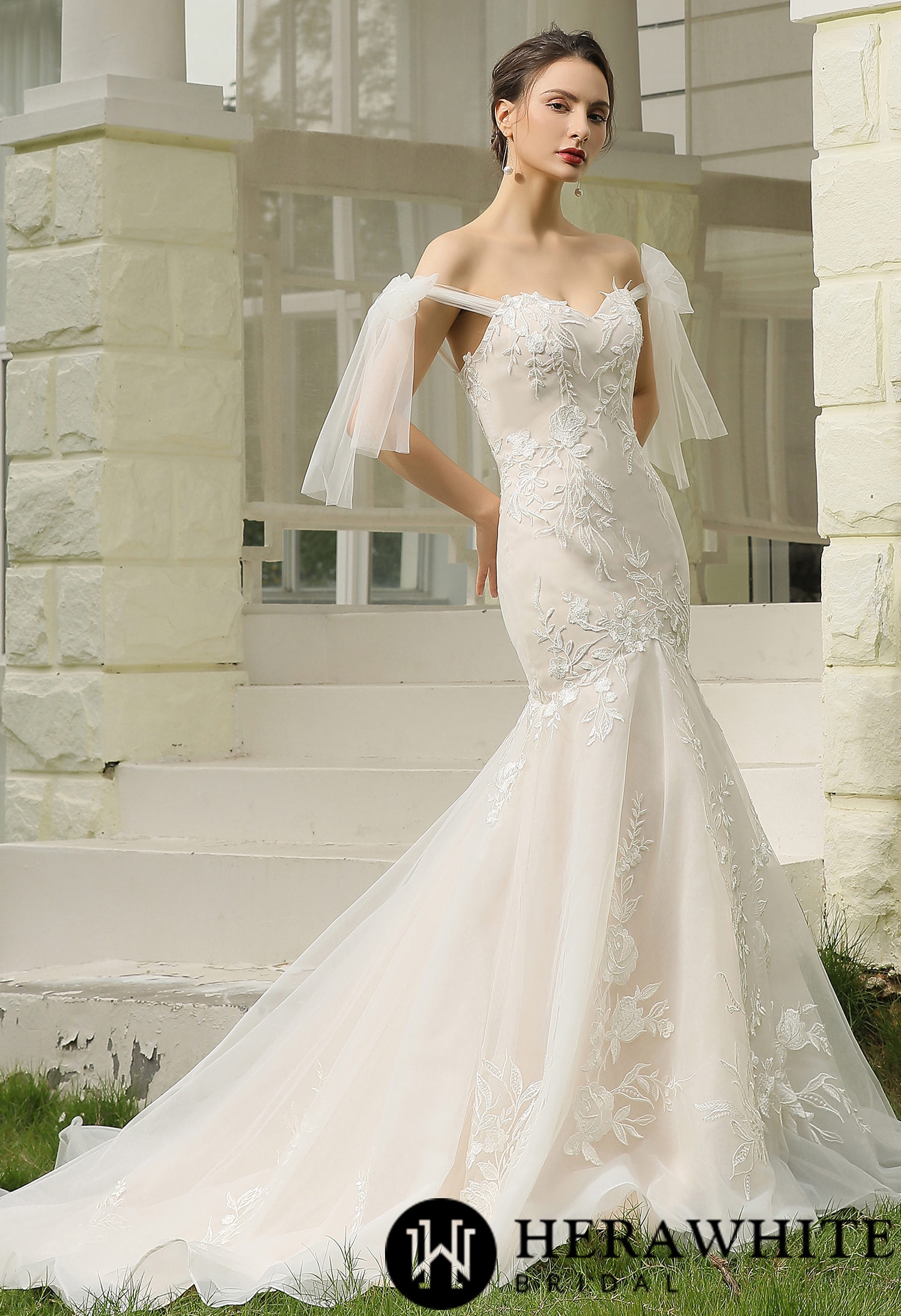 Sample Sale/ Floral Lace Mermaid Bridal Gown With  Detachable Tulle Straps
