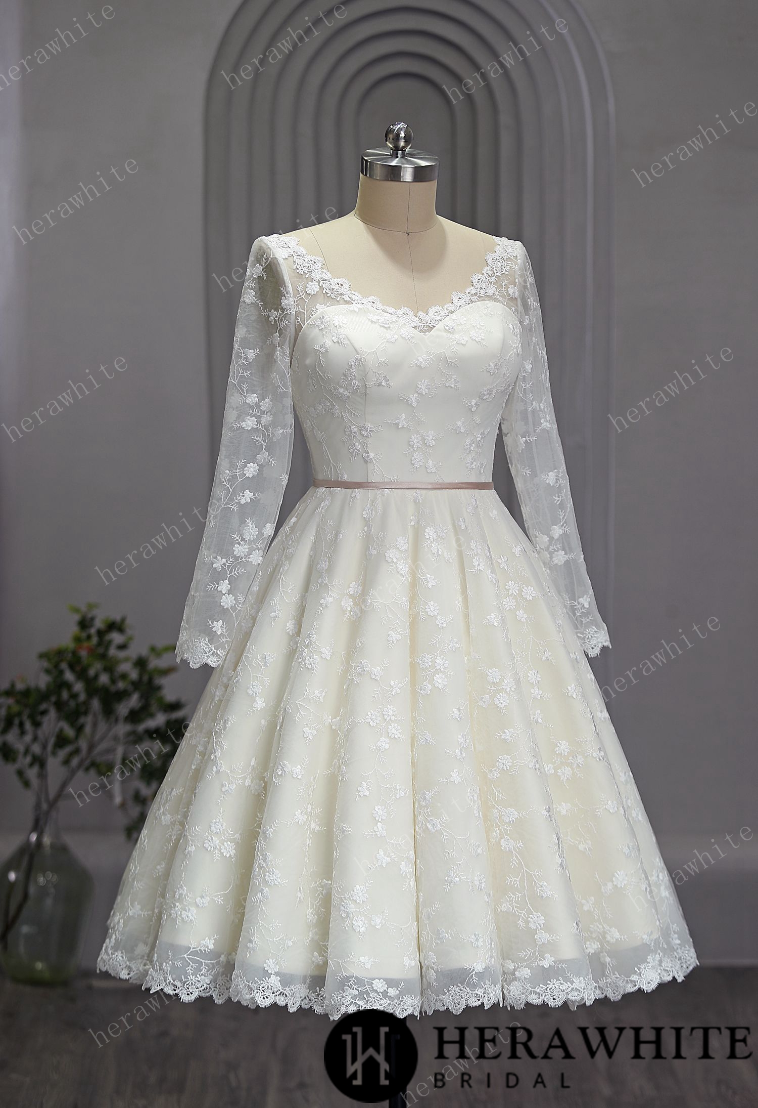 Vintage Lace Wedding Sheer Neckline With Sleeves Tea Length Garden Wedding Dress