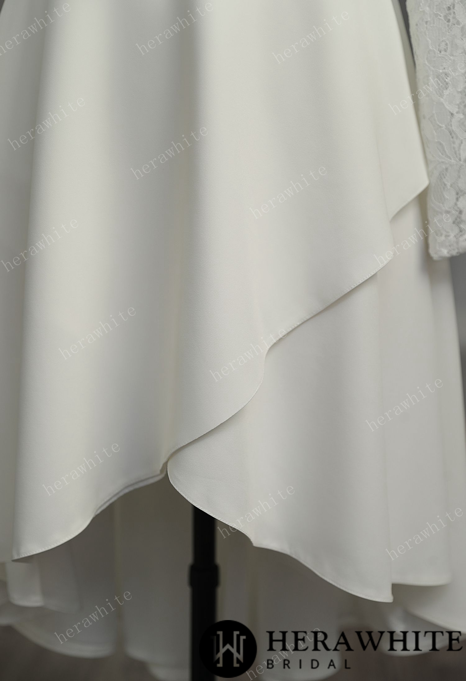 Elegant Crepe Lace Detail Short Wedding Dress