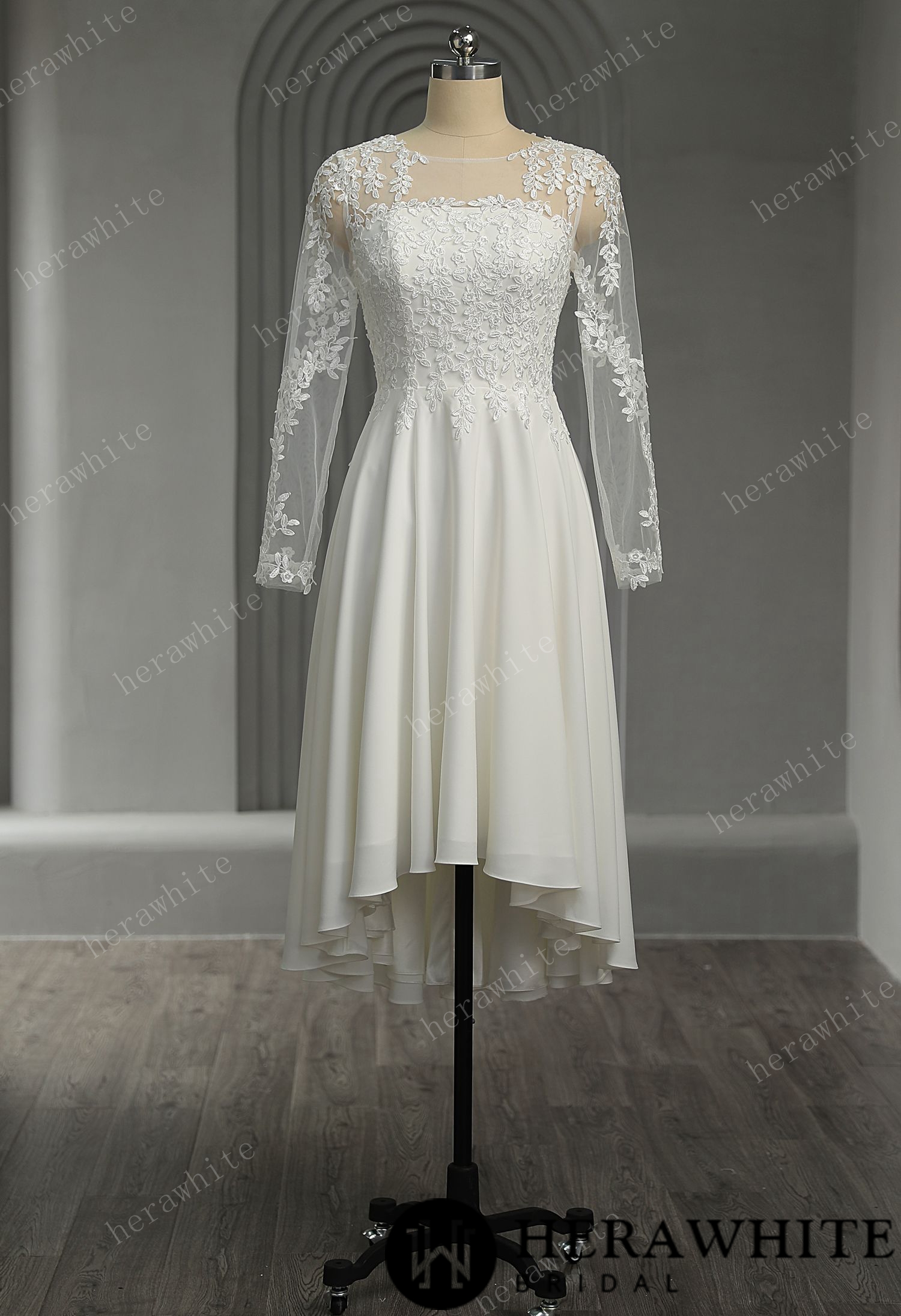 Illusion Lace Long Sleeves Tulle Short Wedding Dress