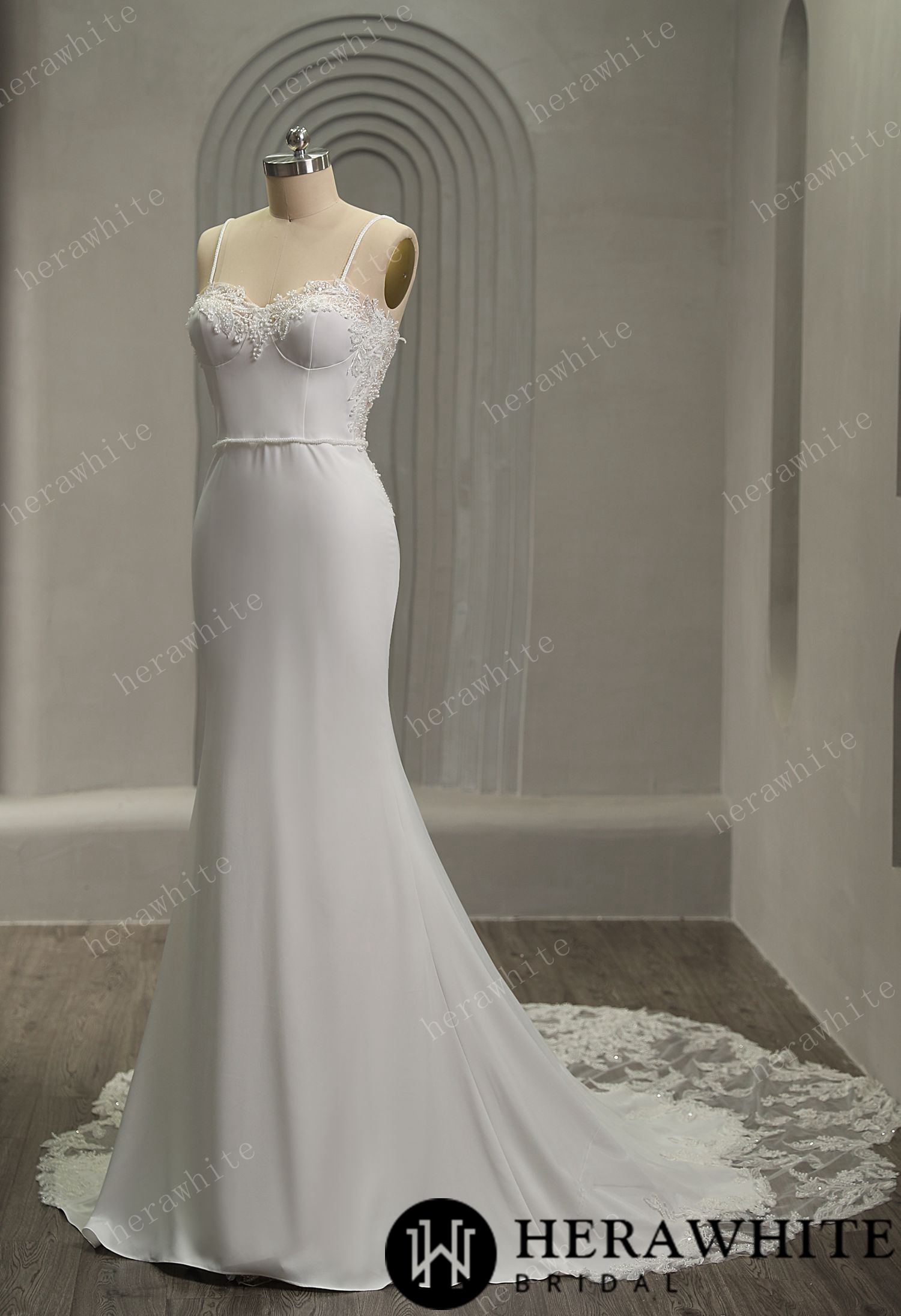 Sexy Spaghetti Straps Lace Wedding Dress