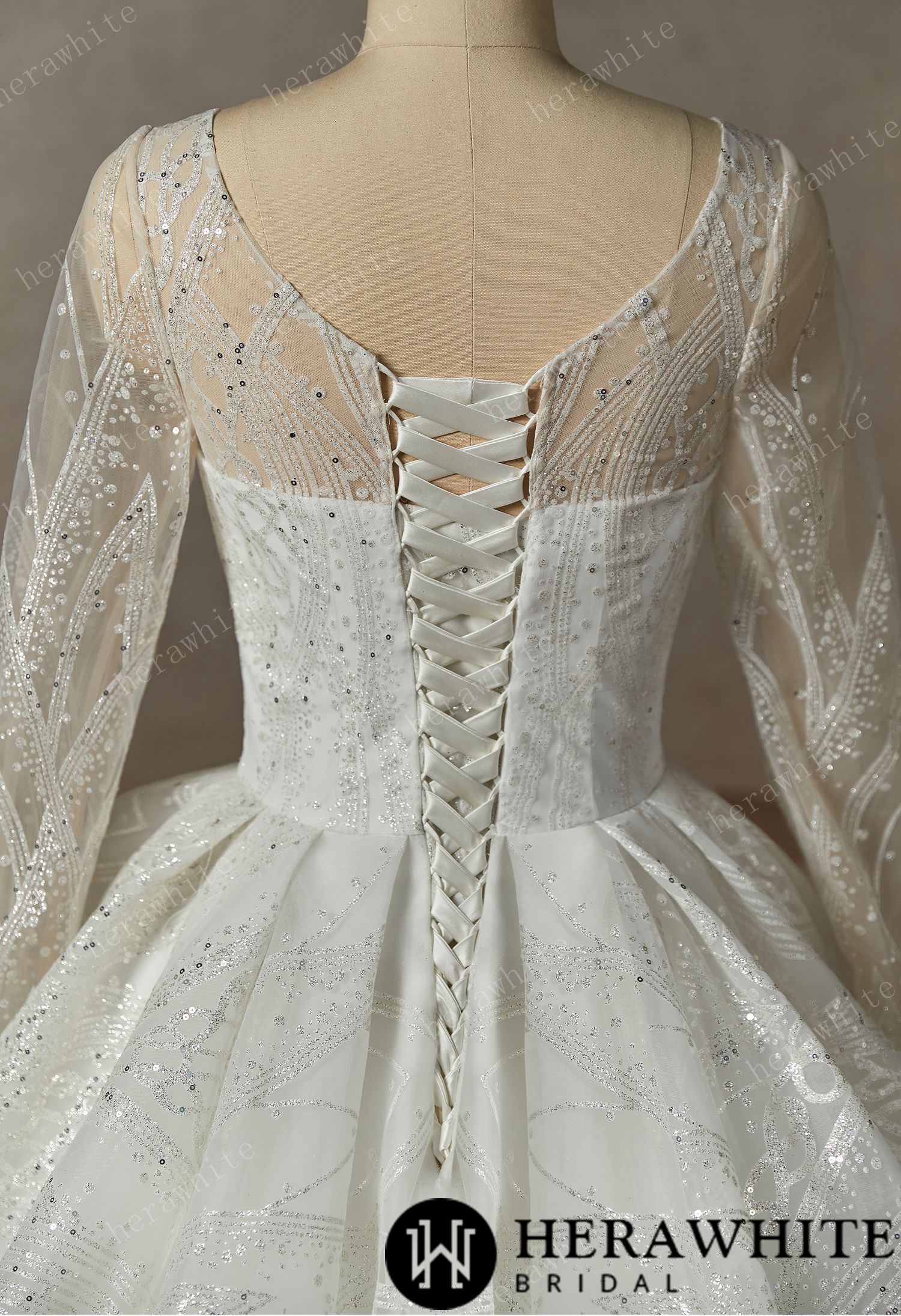 Luxury Lace Beading Wedding Dress With Long Sleeve