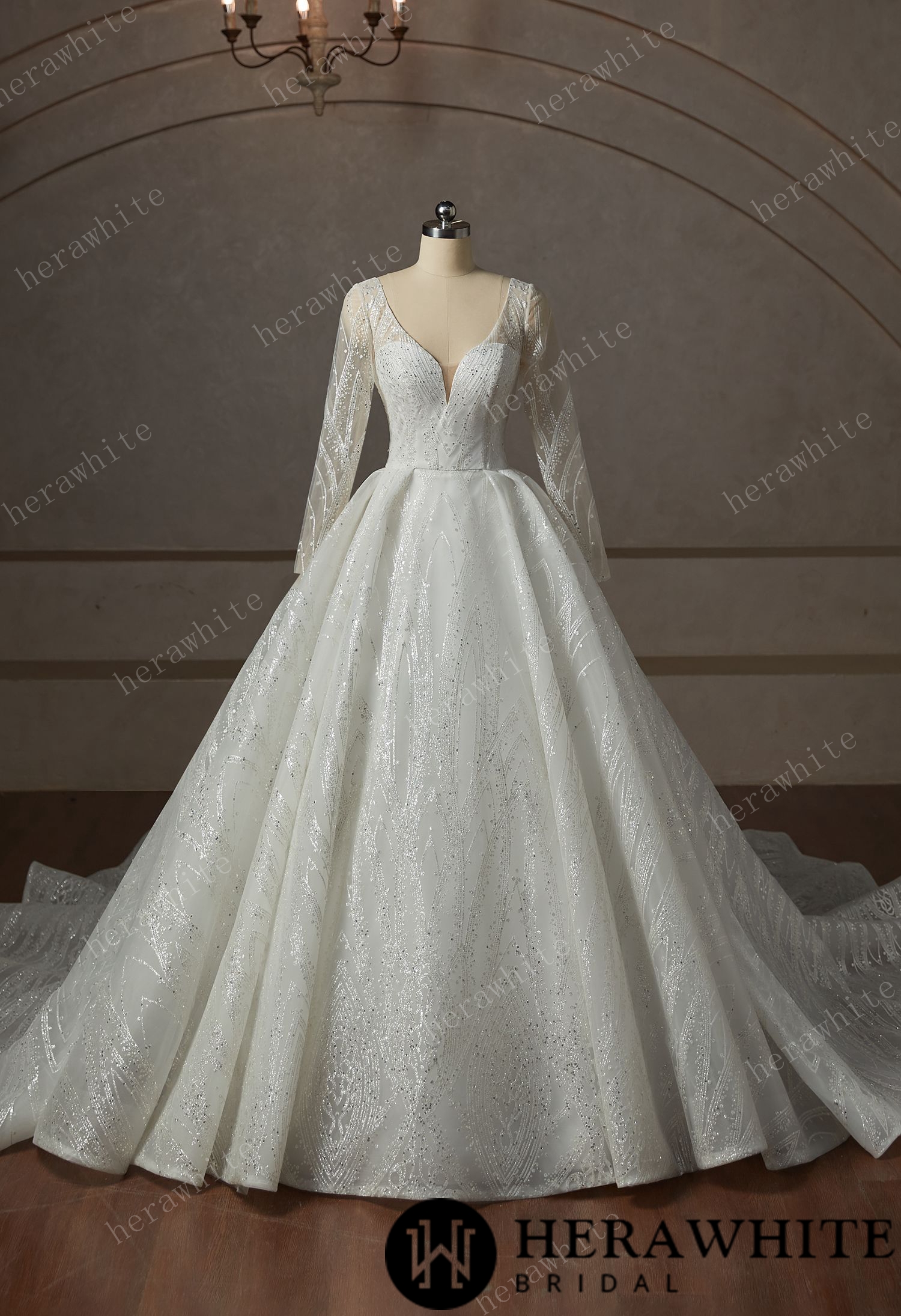 Luxury Lace Beading Wedding Dress With Long Sleeve