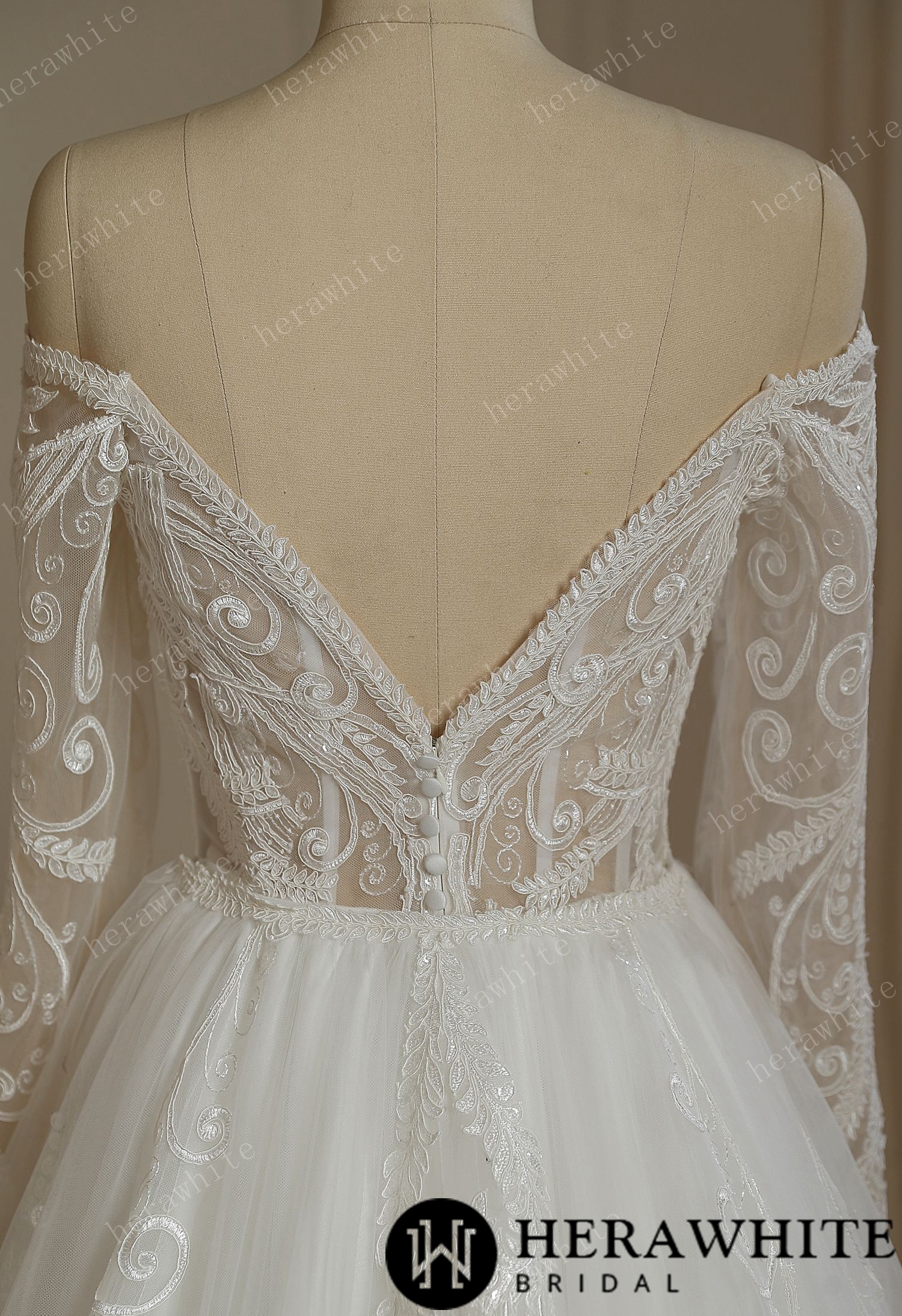 Exquisite Lace Mermaid Wedding Dress With Detached Train