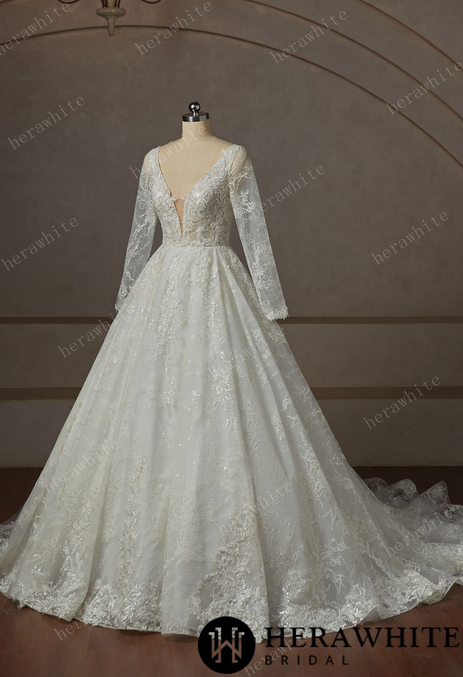 V-Neck Sparkly  Wedding Gown With  Long Sleeve