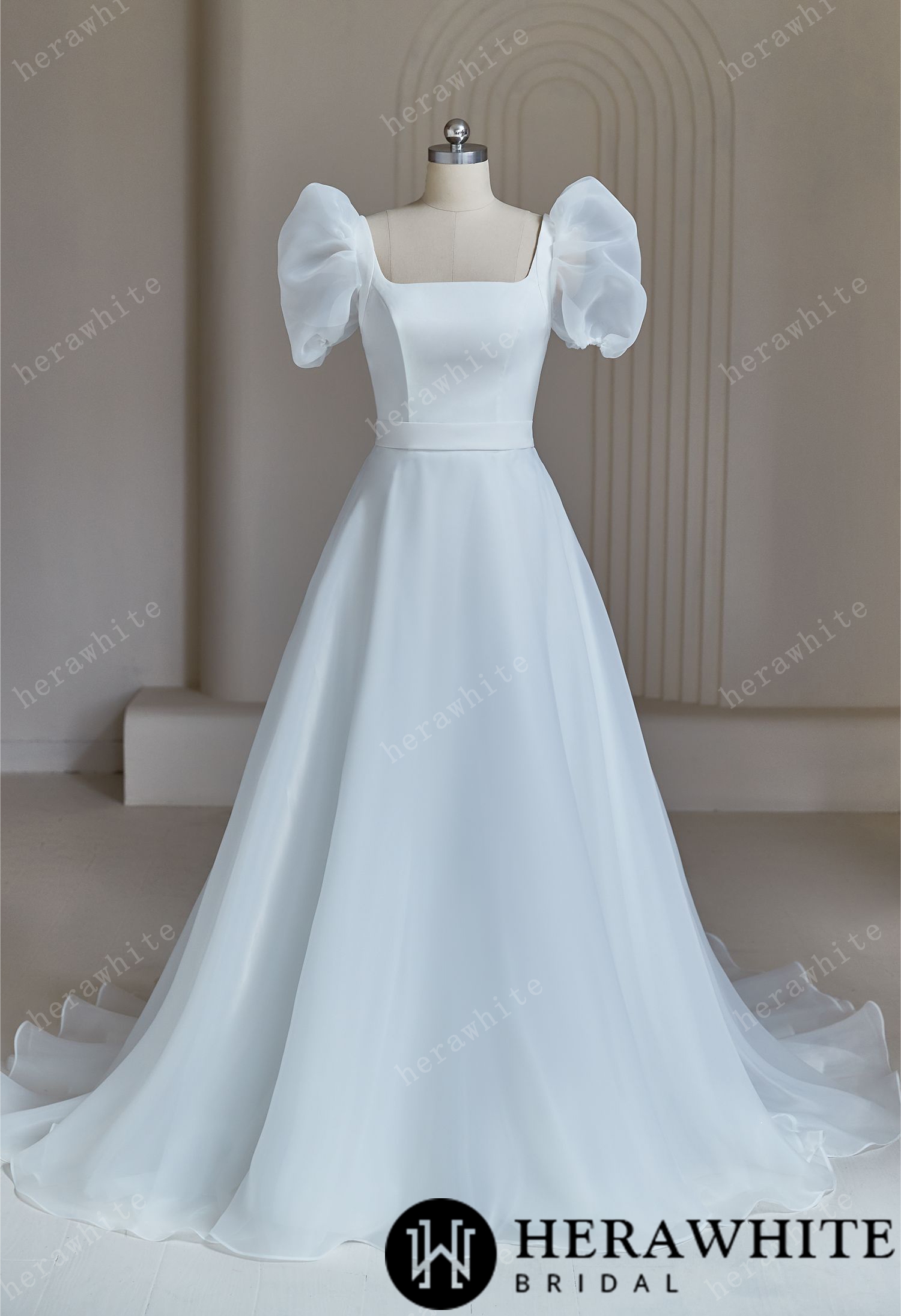 Elegant Wedding Dress With Puff Short Sleeve