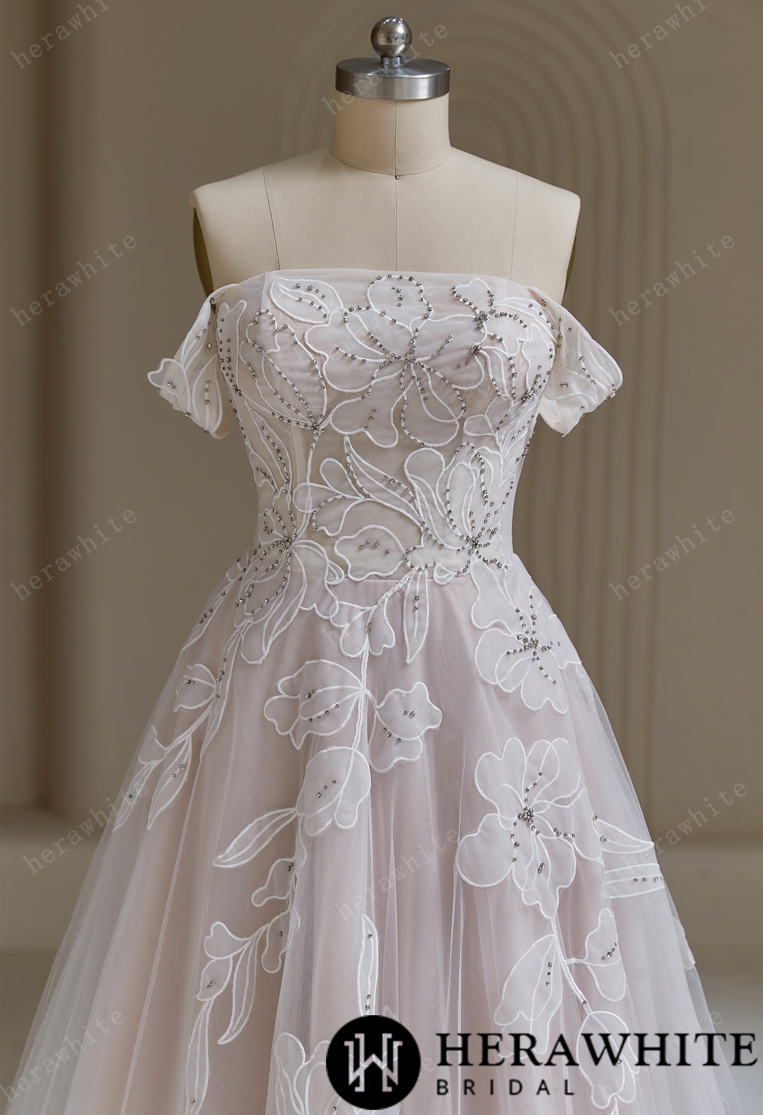 Romantic Off The Shoulder Tulle Floral Lace A-line Wedding Dress