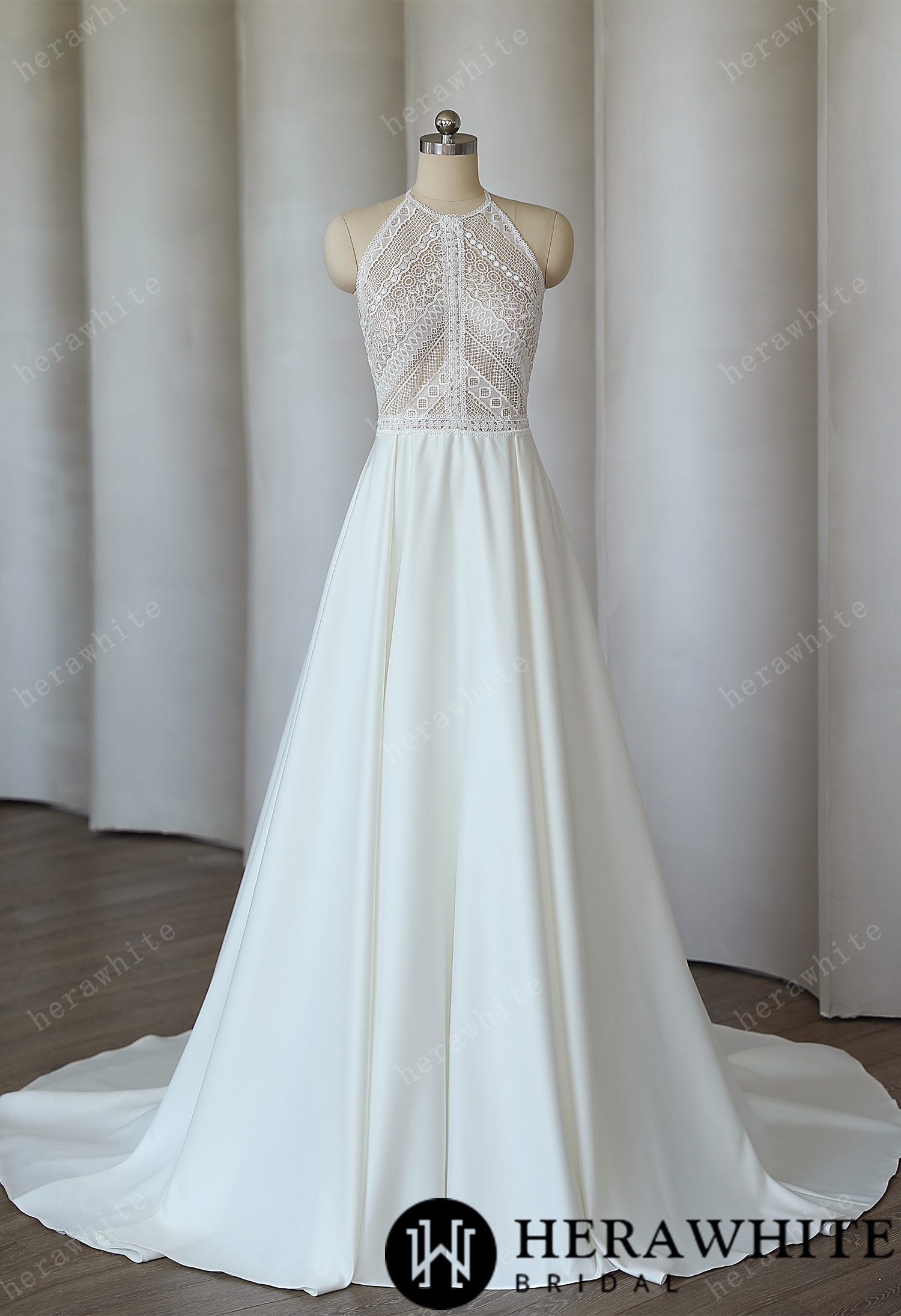 Halter A-line  Bohemian Lace Wedding Dresses Sweep Train Satin