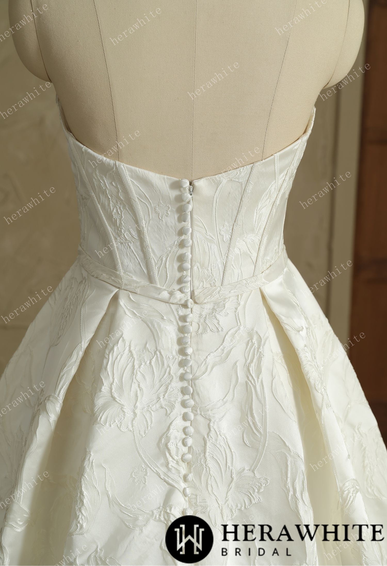 Satin Sleeveless A-Line Split And Grace Wedding Dress