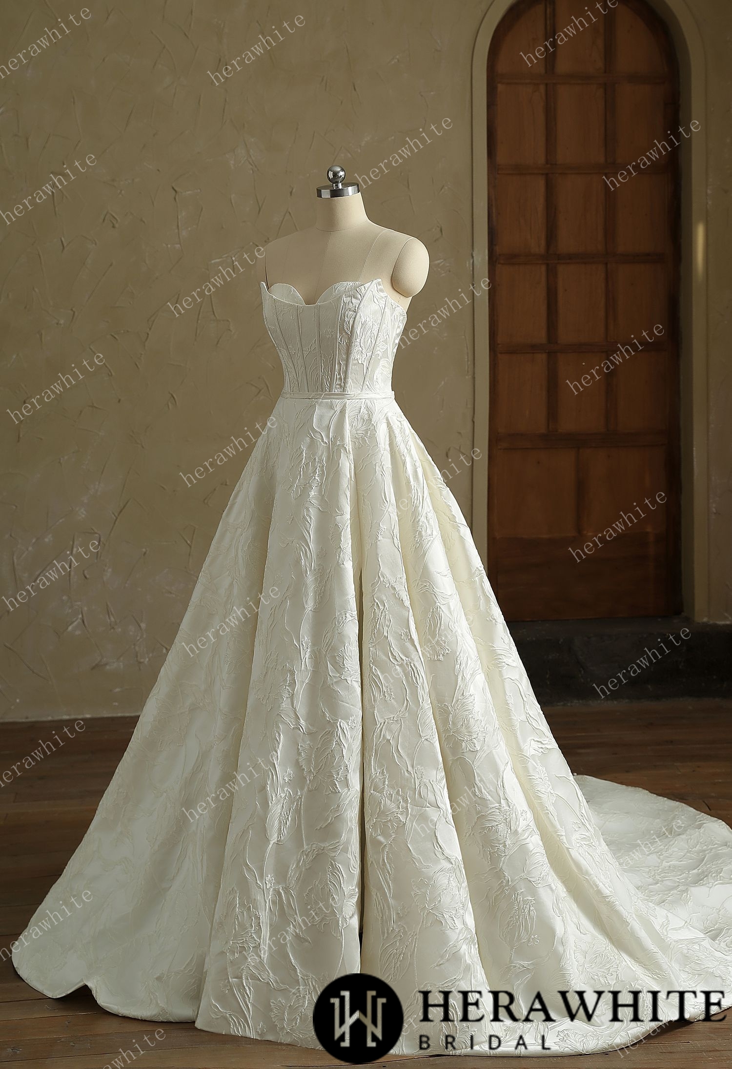 Satin Sleeveless A-Line Split And Grace Wedding Dress
