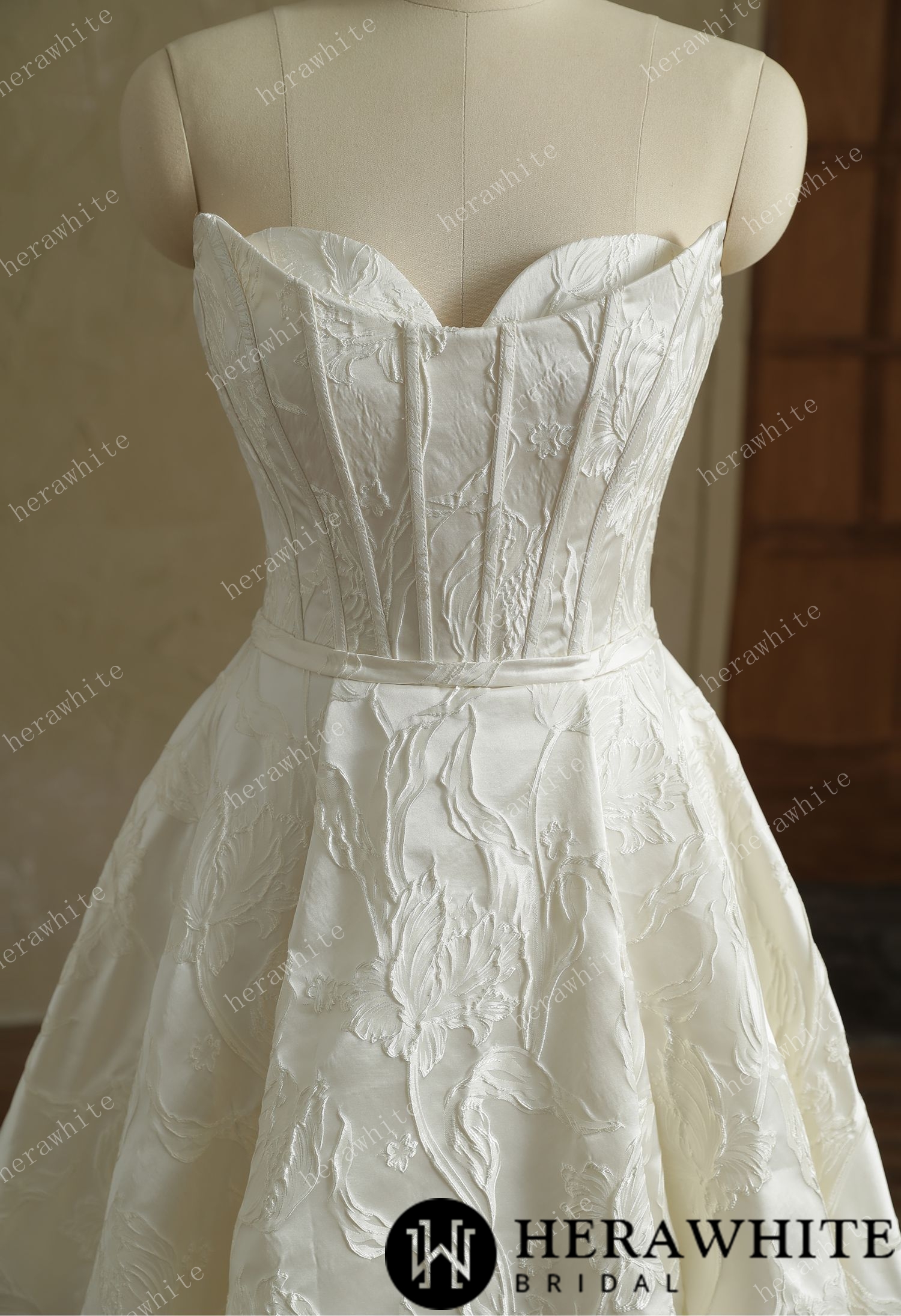 Satin Sleeveless A-Line Split And Grace Wedding Dress