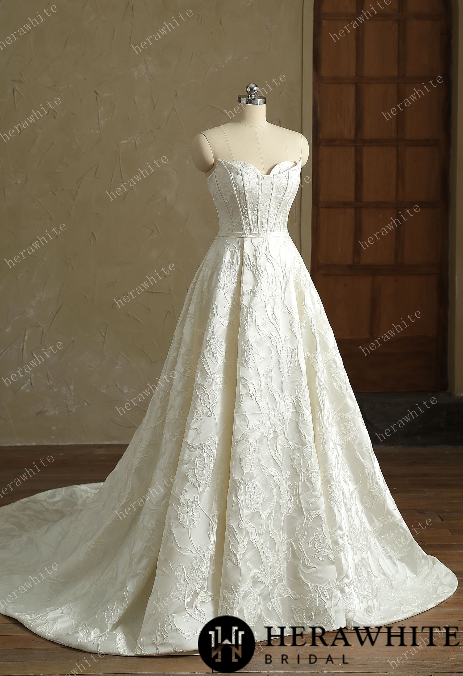 Satin Sleeveless A-Line Split And Grace Wedding Dress