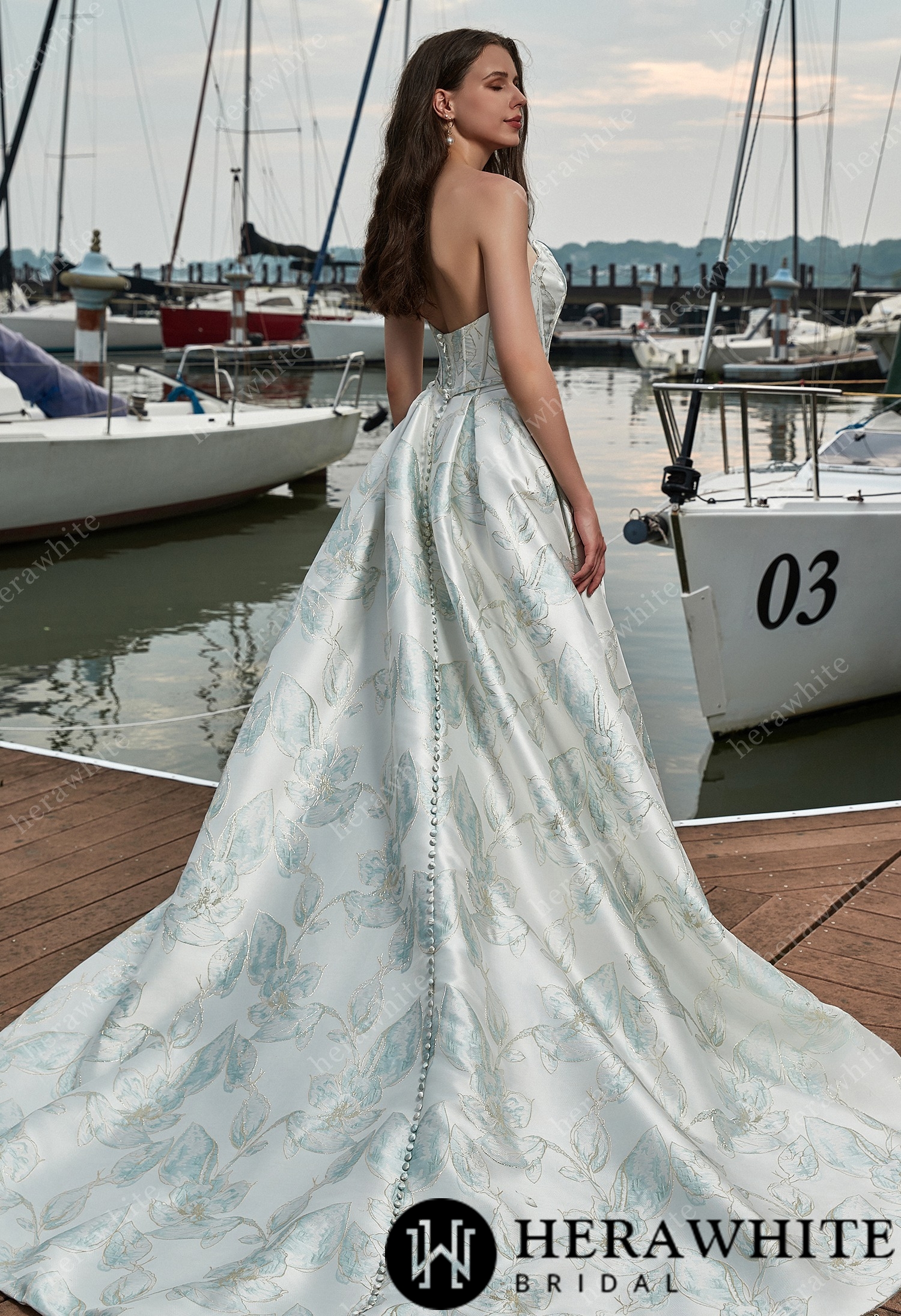 In Stock/ Satin Sleeveless A-Line Split And Grace Wedding Dress