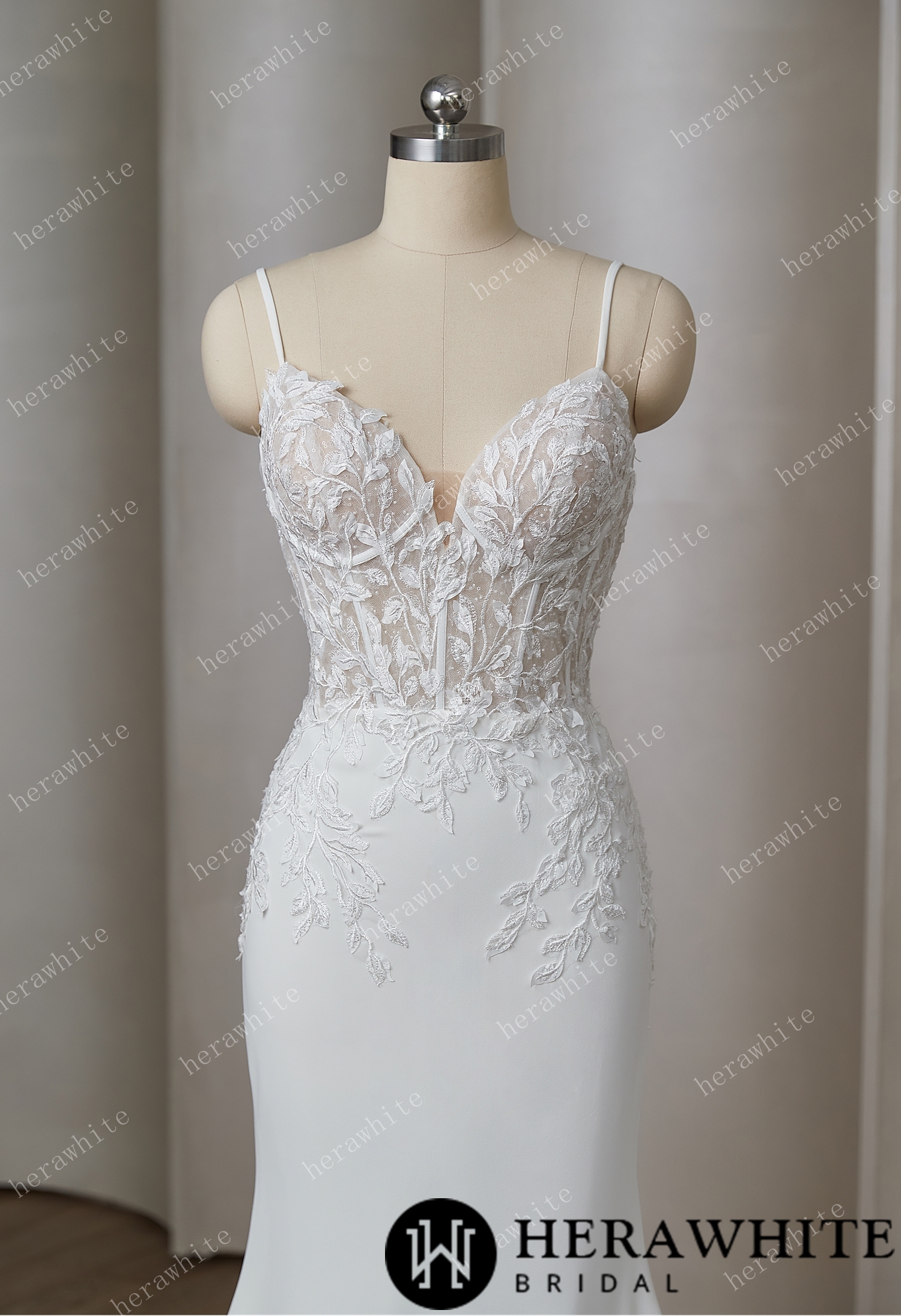 Mystical Mermaid Gown With Deep V-Neck And Delicate Lace Elegance