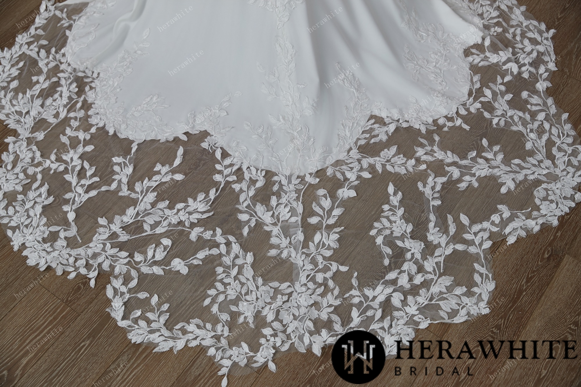 Mystical Mermaid Gown With Deep V-Neck And Delicate Lace Elegance