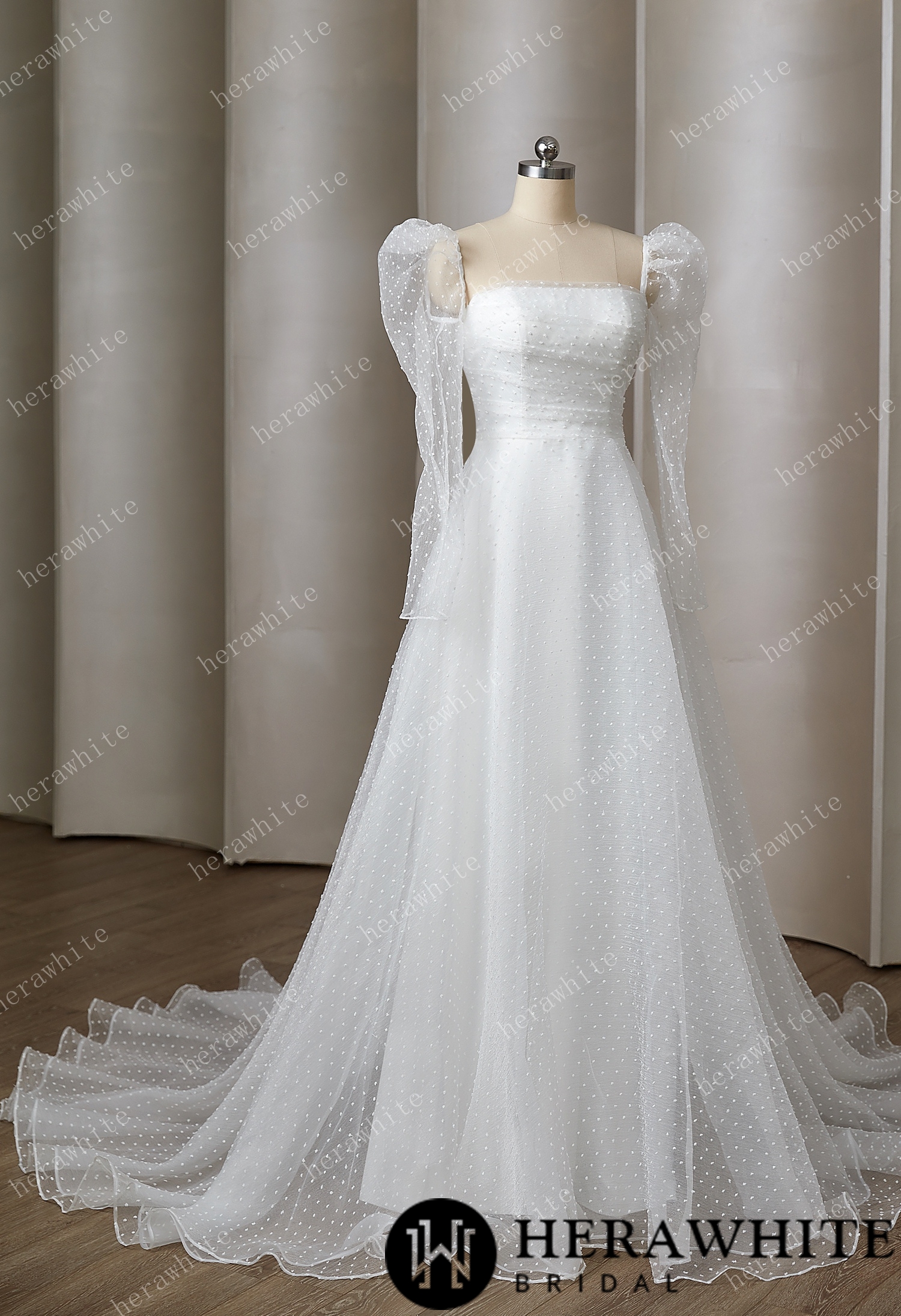 Vintage Organza Polka Dot Wedding Dress With Detachable Puff Sleeves