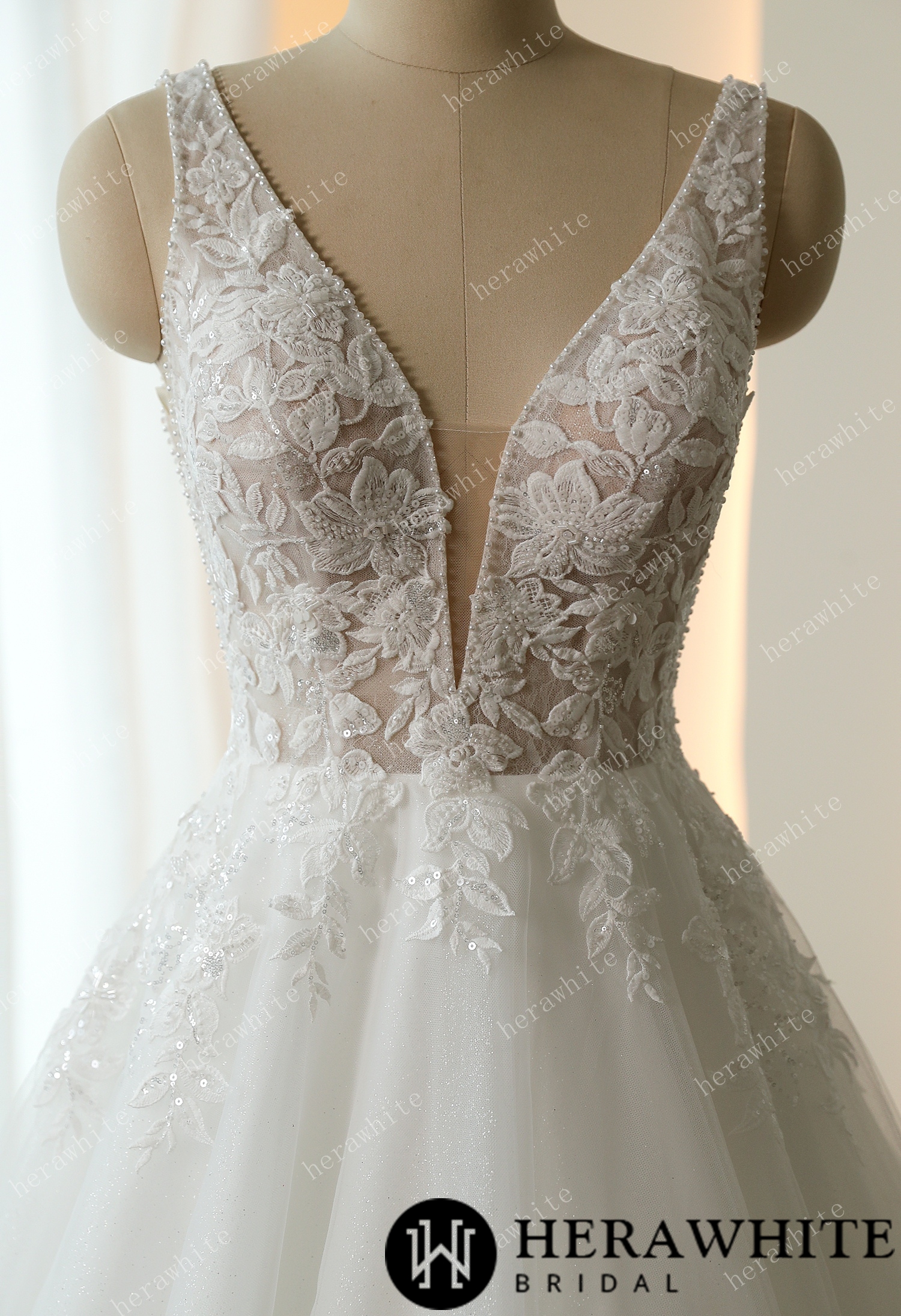 Beaded Embroidery Lace Ballgown Wedding Dress