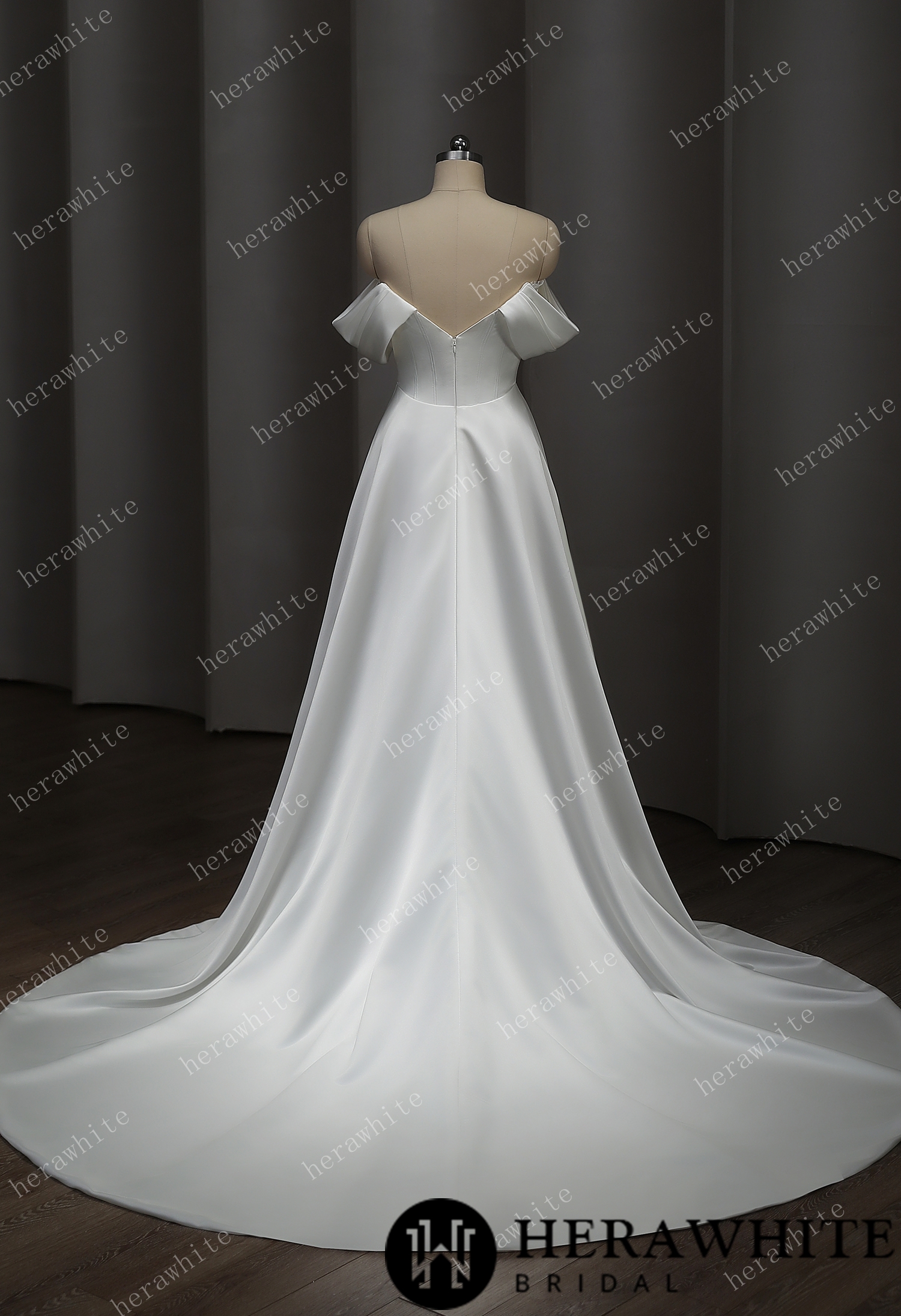 Romantic off Shoulder A-line Wedding Dress with Split Skirt