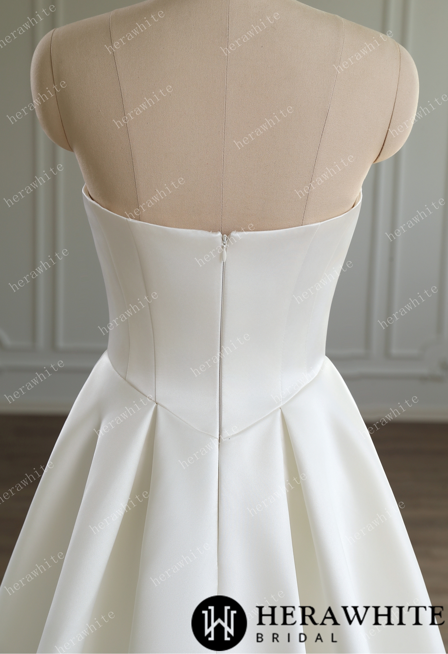 Strapless Neckline A-line With Basque Waist Wedding Dress