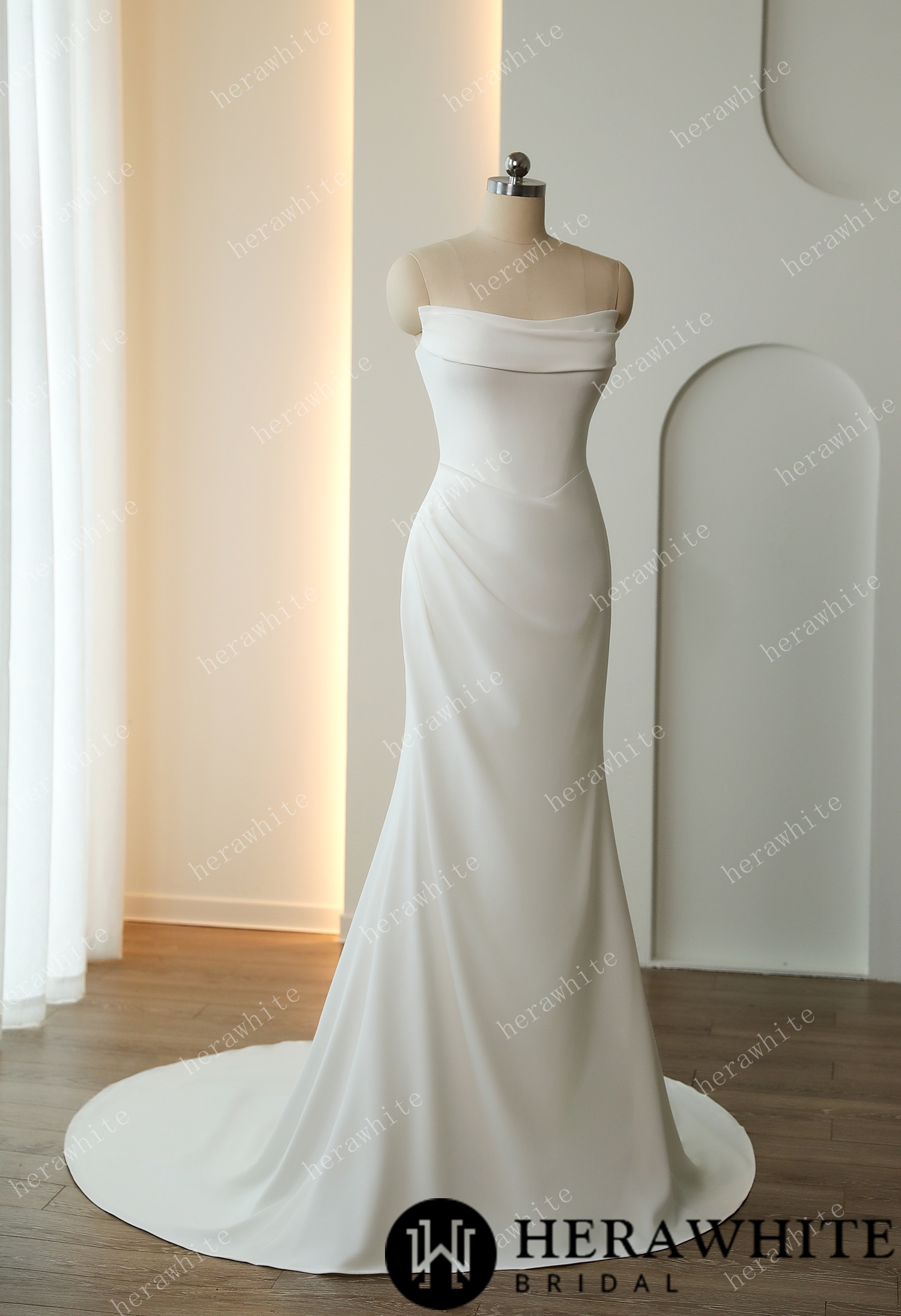 In Stock/ Elegant Crepe Ruched With Scoop Neckline Wedding Dress
