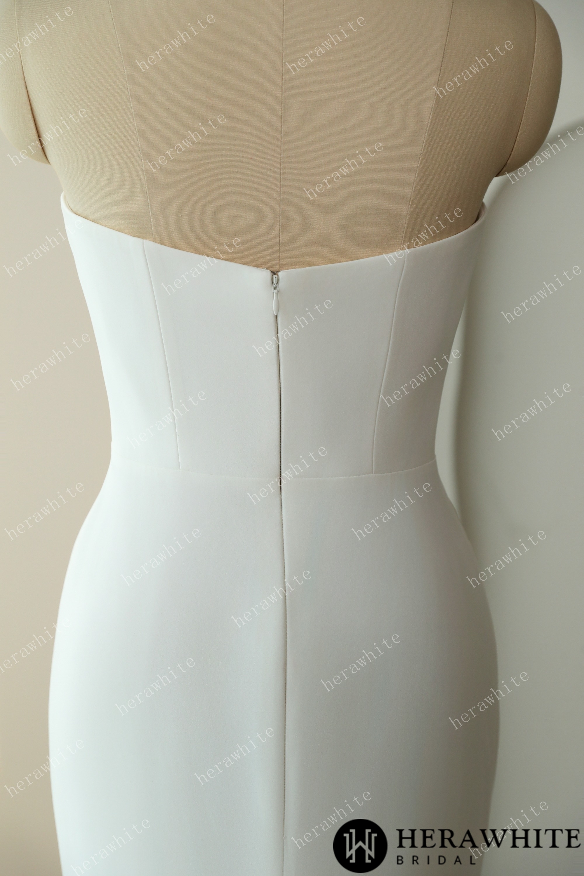 In Stock/ Elegant Crepe Ruched With Scoop Neckline Wedding Dress
