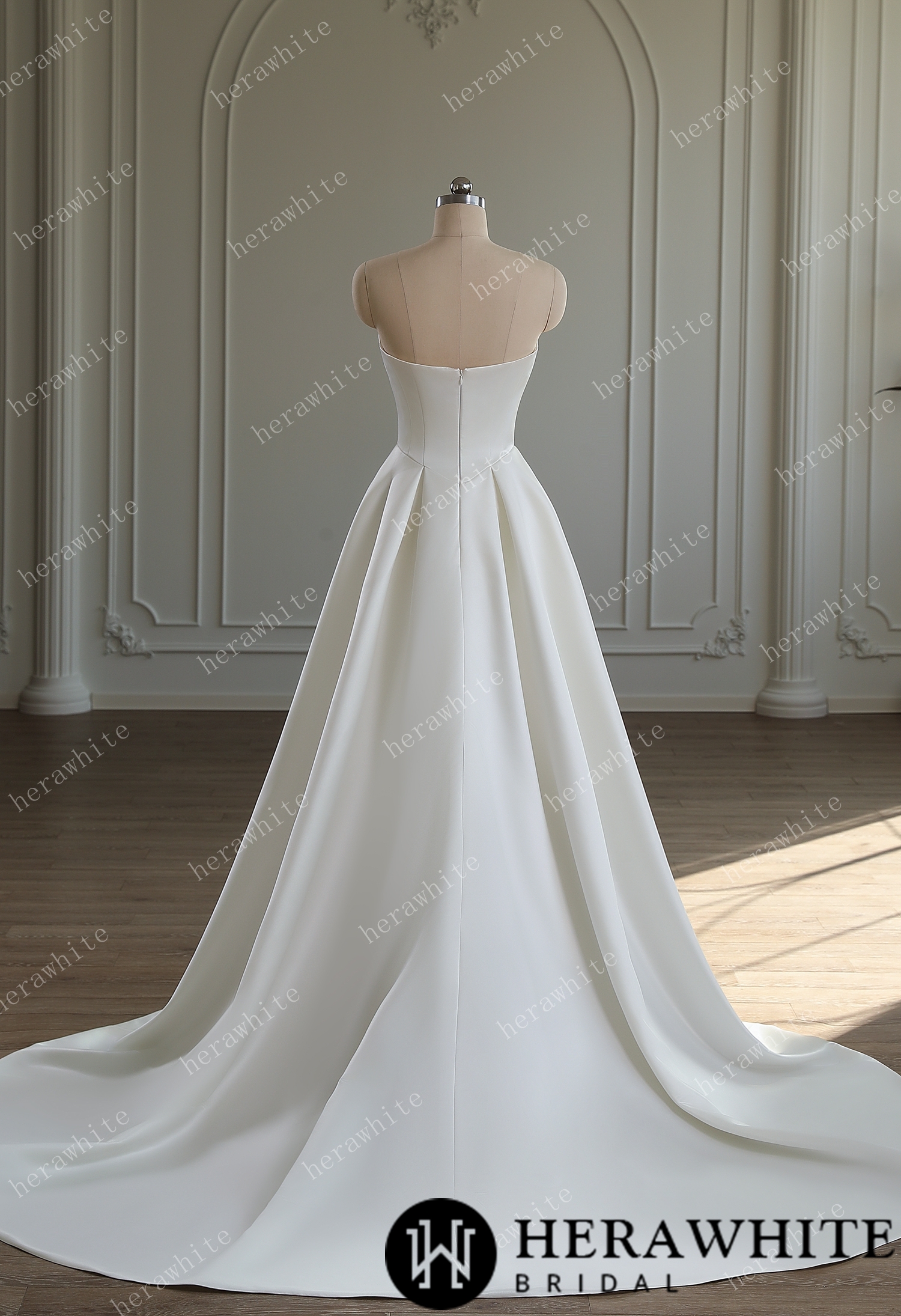 In Stock/ Strapless Neckline A-line With Basque Waist Wedding Dress