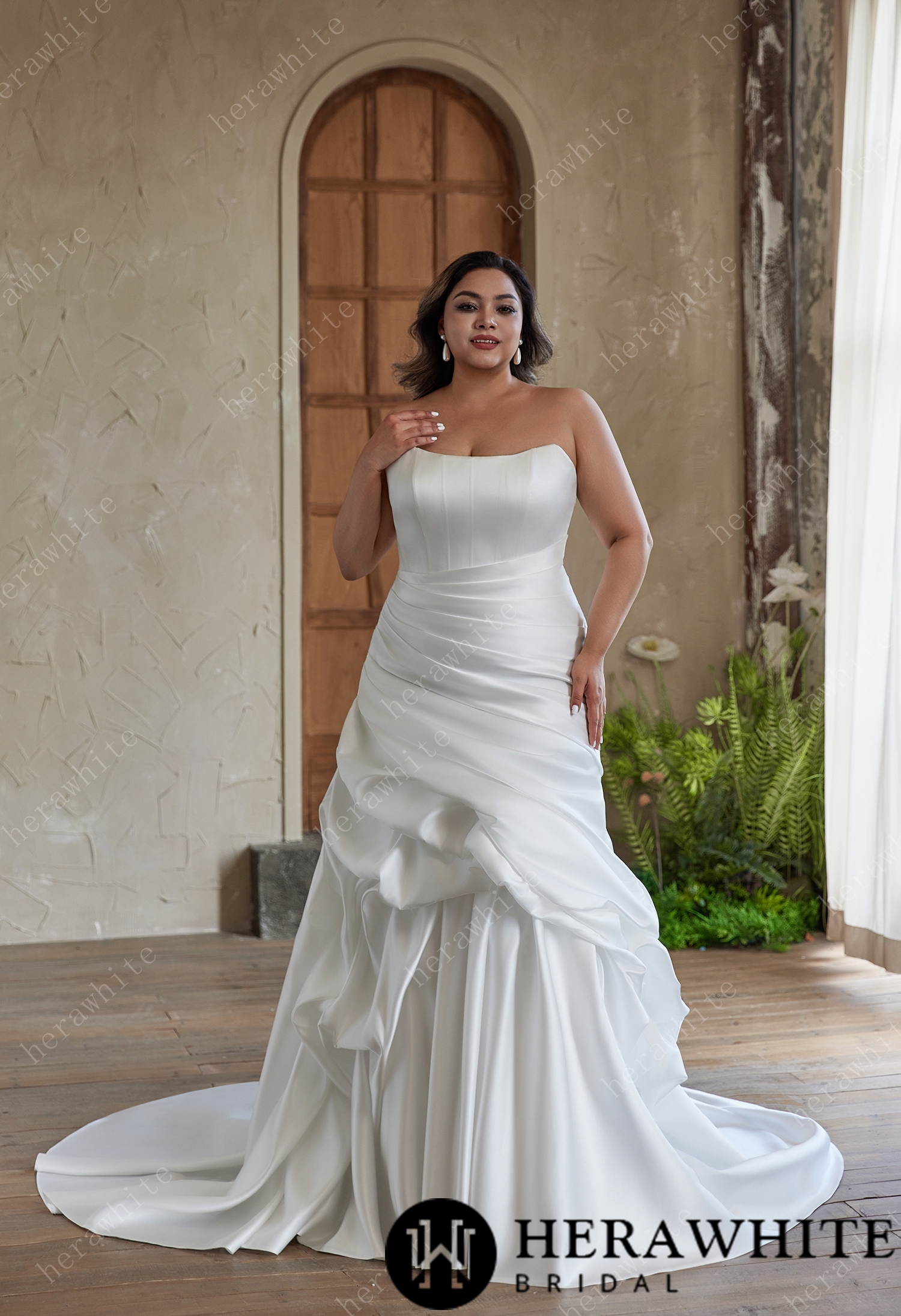 Classic Strapless Satin Wedding Gown with A Unique Ruffle Dress