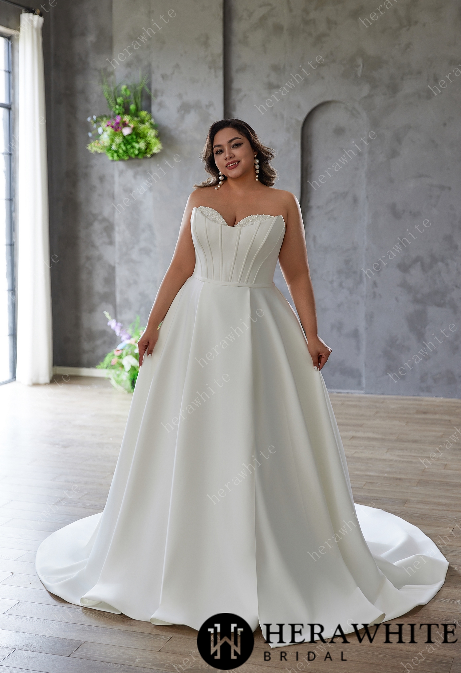 Sculpted Elegance – Strapless A-Line Gown in Double Matte Satin
