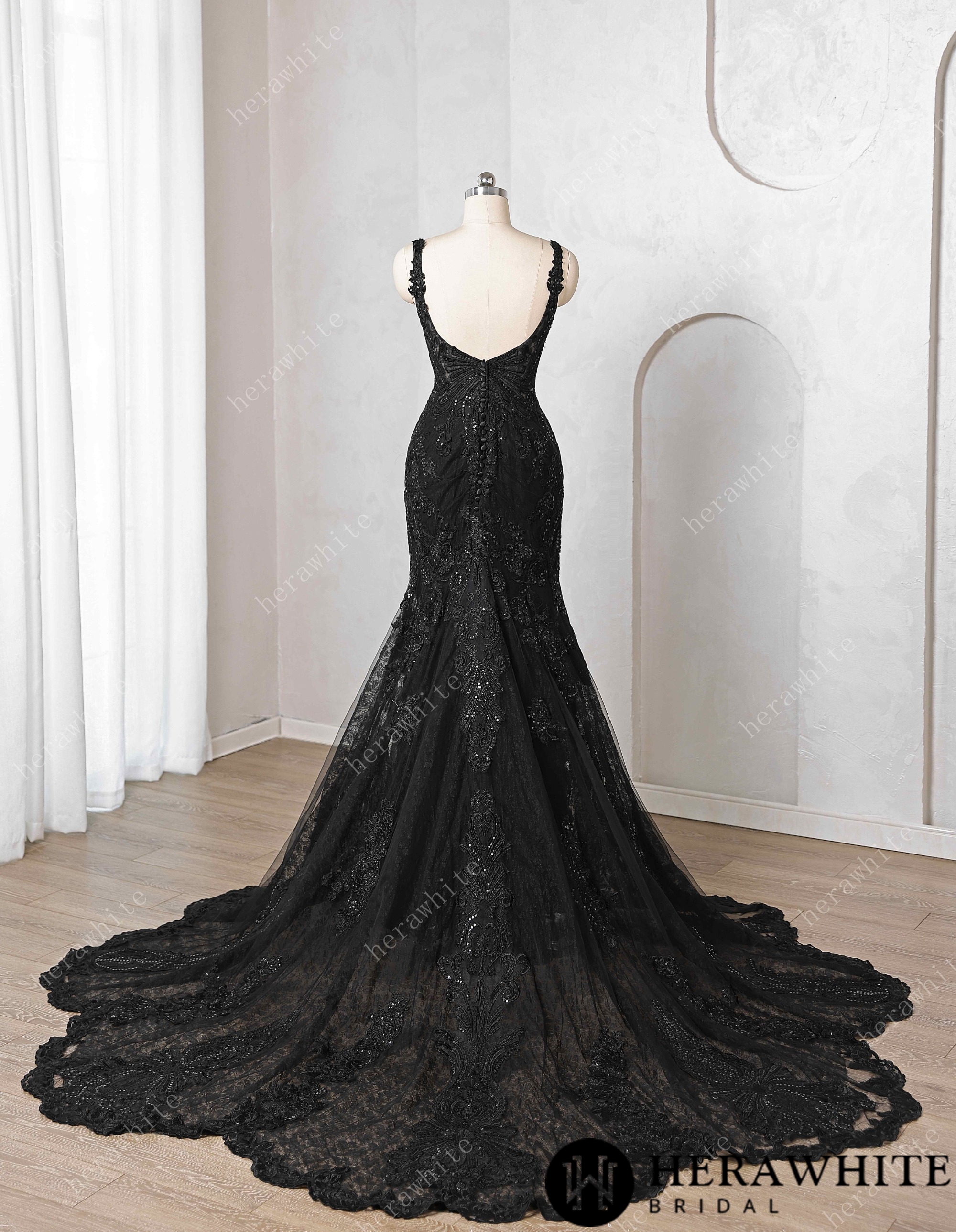 Sleek Trumpet Silhouette Tulle Bridal Gown with Dramatic Cathedral Train