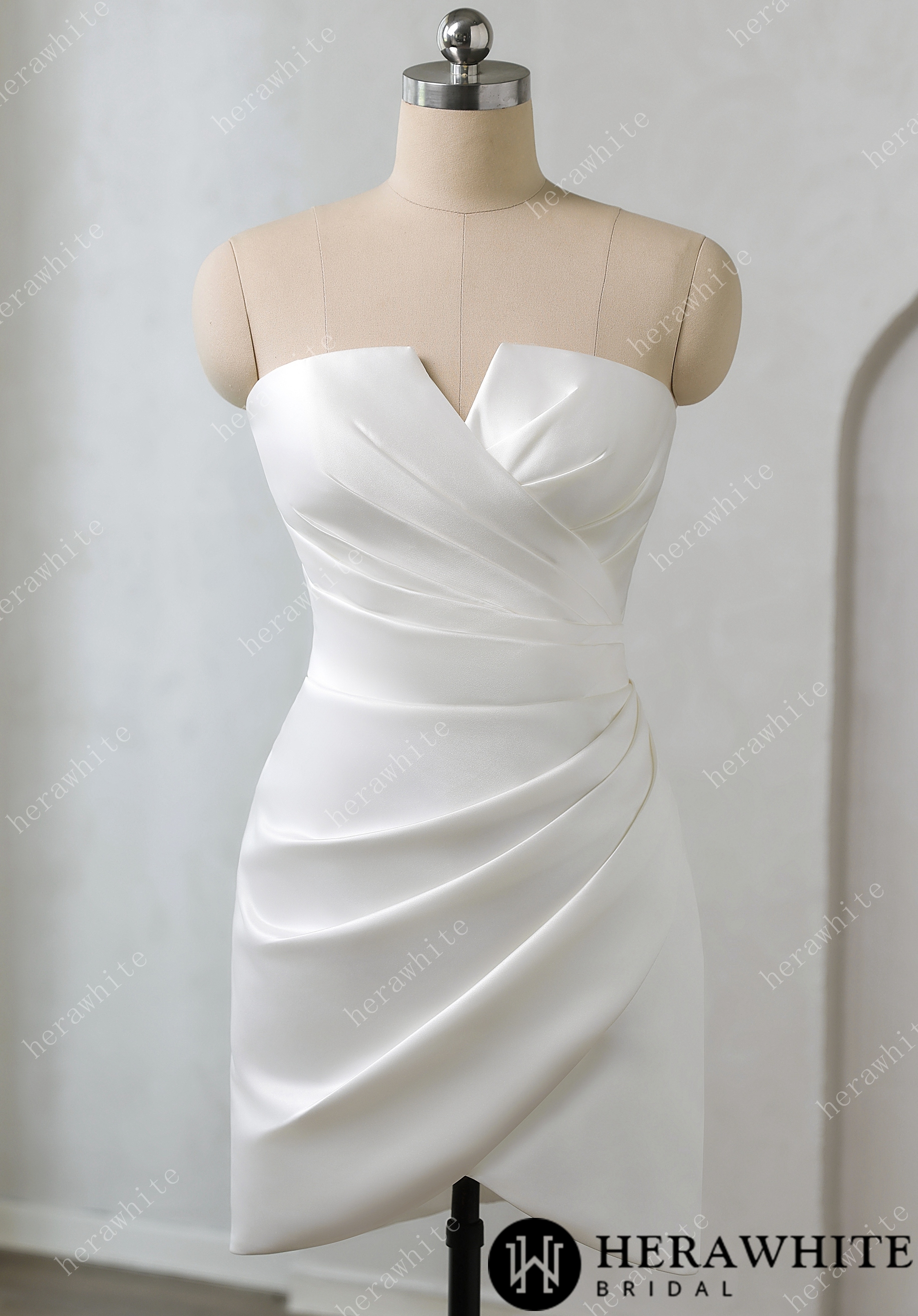 Modern Sweetheart Mini Wedding Dress with Overskirt for Two Looks in One