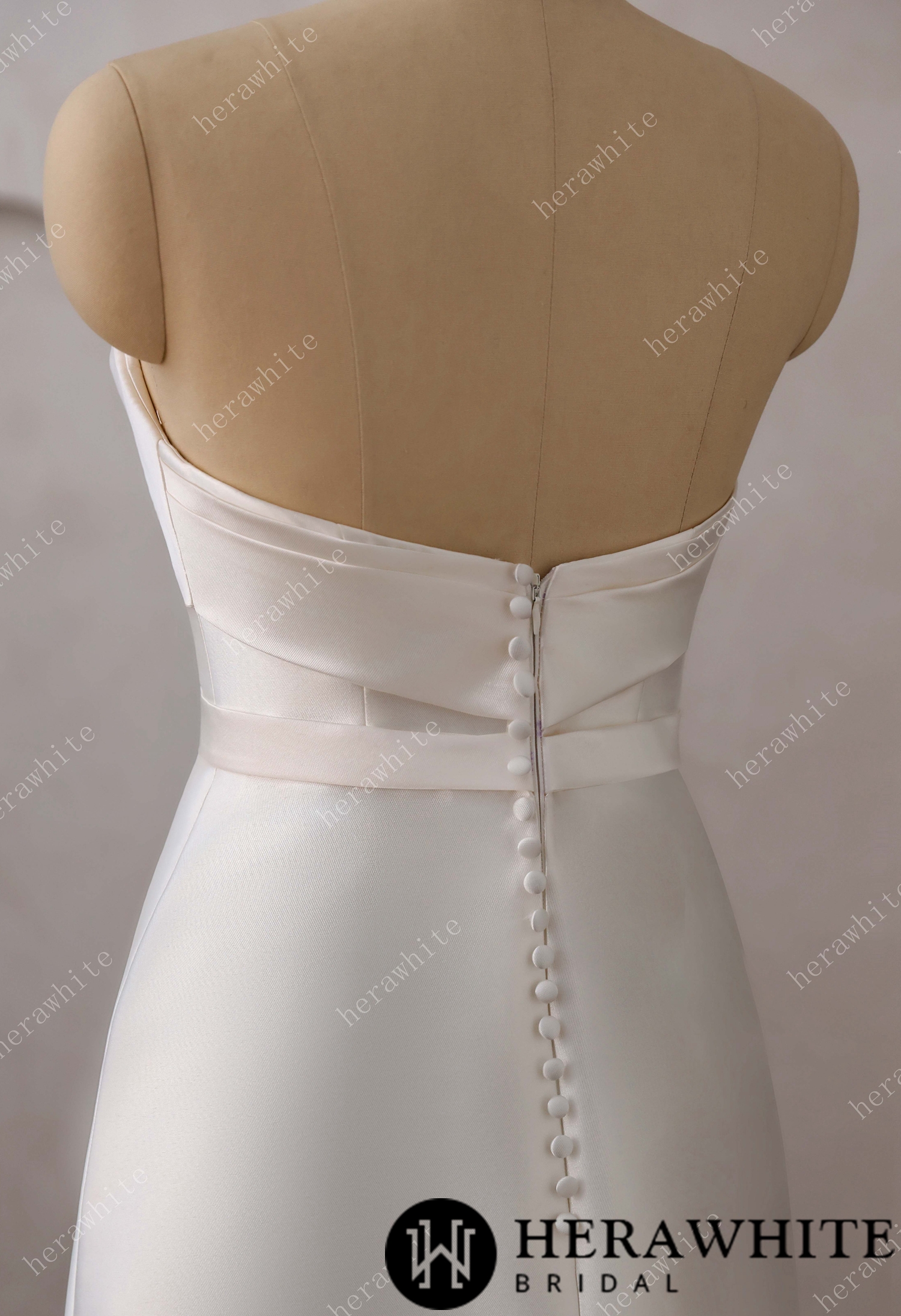 Modern Mikado Strapless Wedding Dress with Sweetheart Neckline